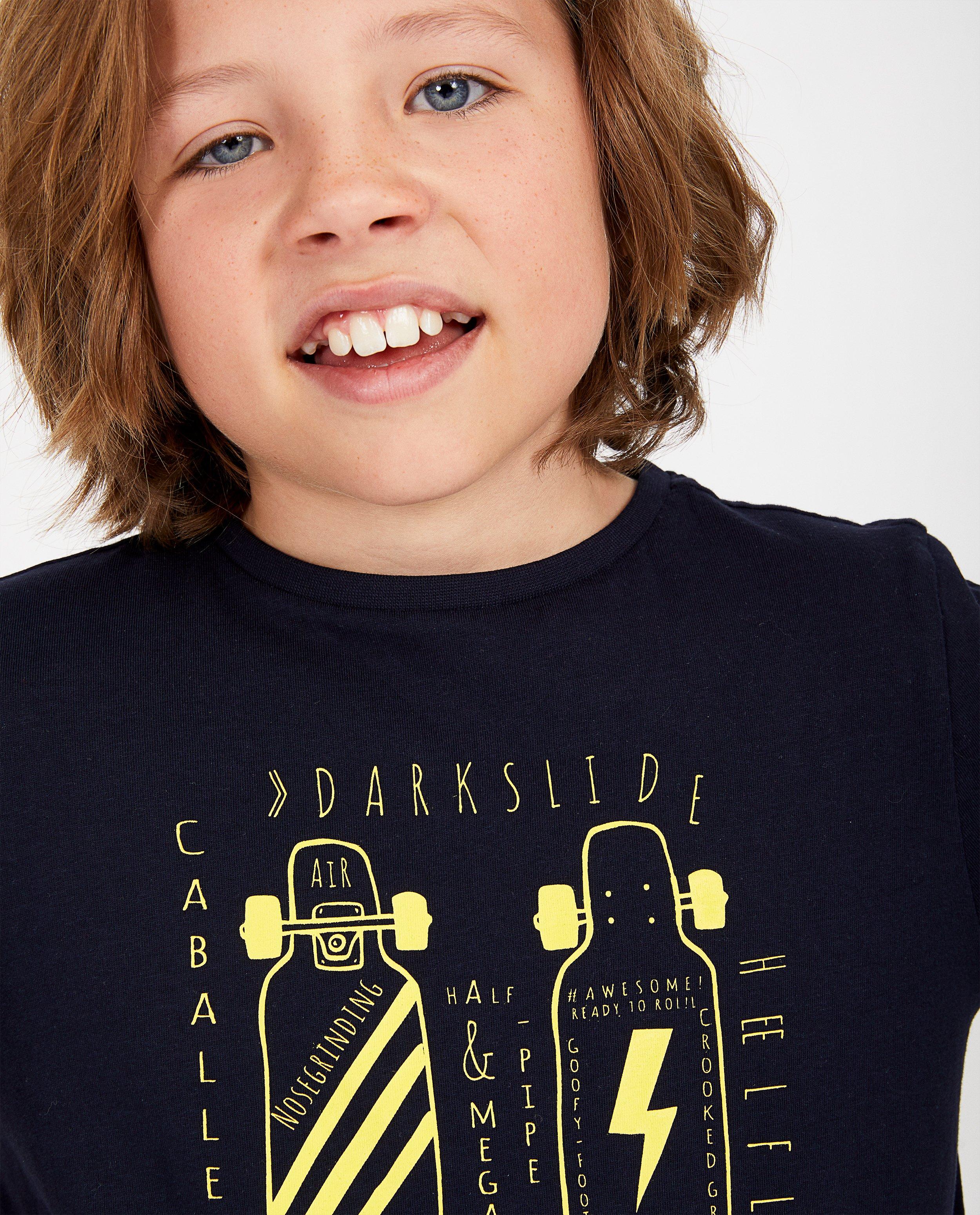 T-shirts - 