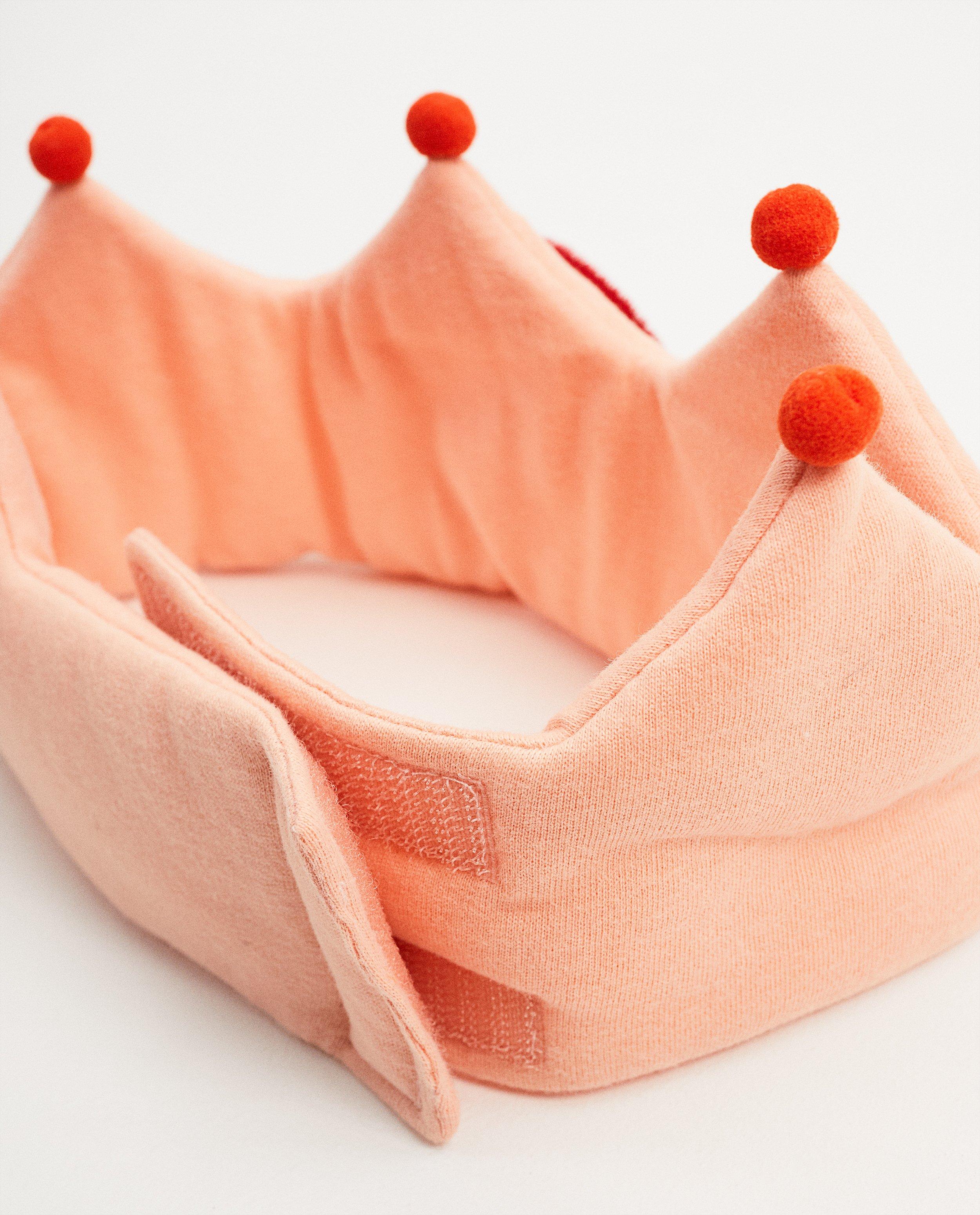 Bonneterie - Couronne d’anniversaire, 1 an