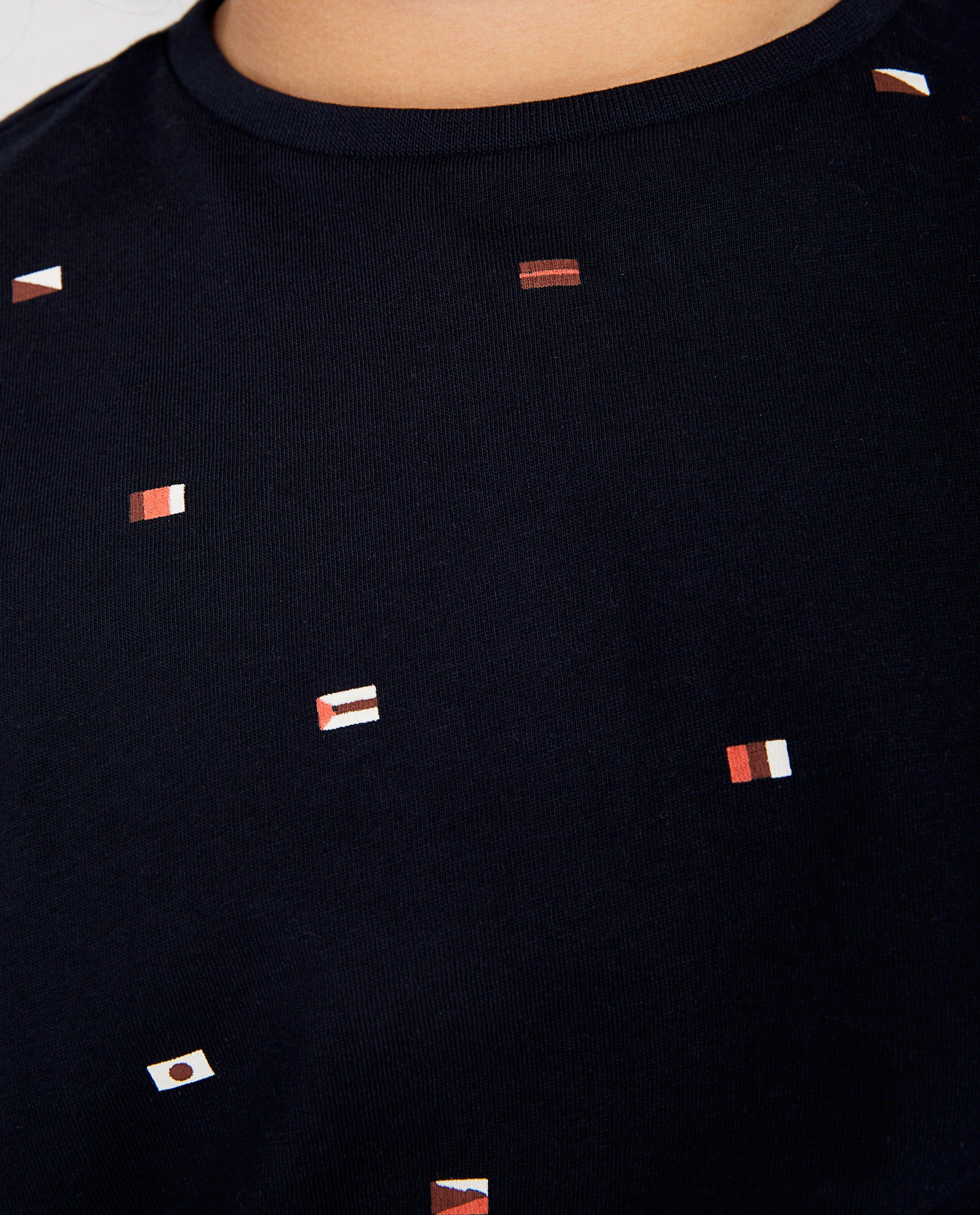 T-shirts - 