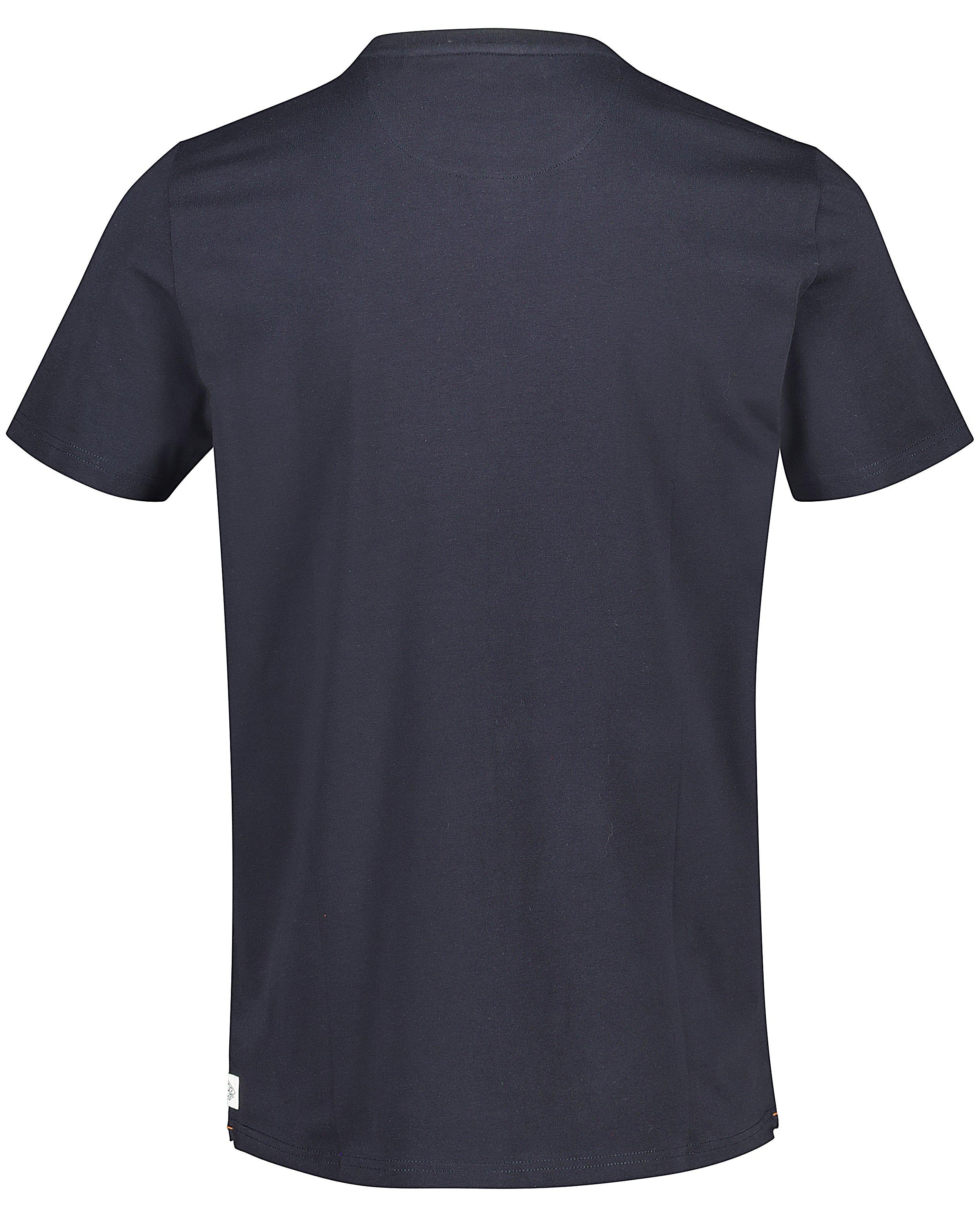 T-shirts - 