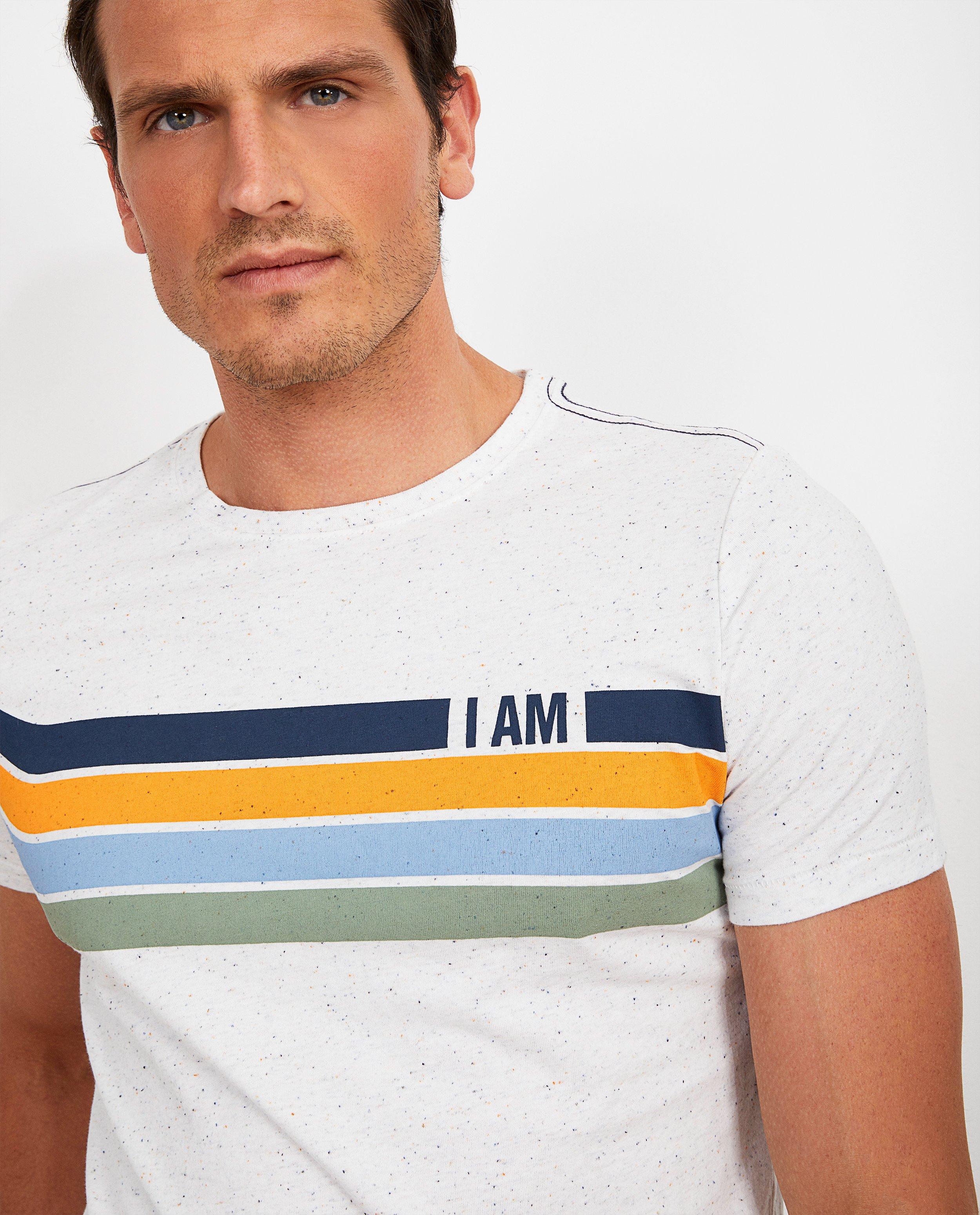 T-shirts - 