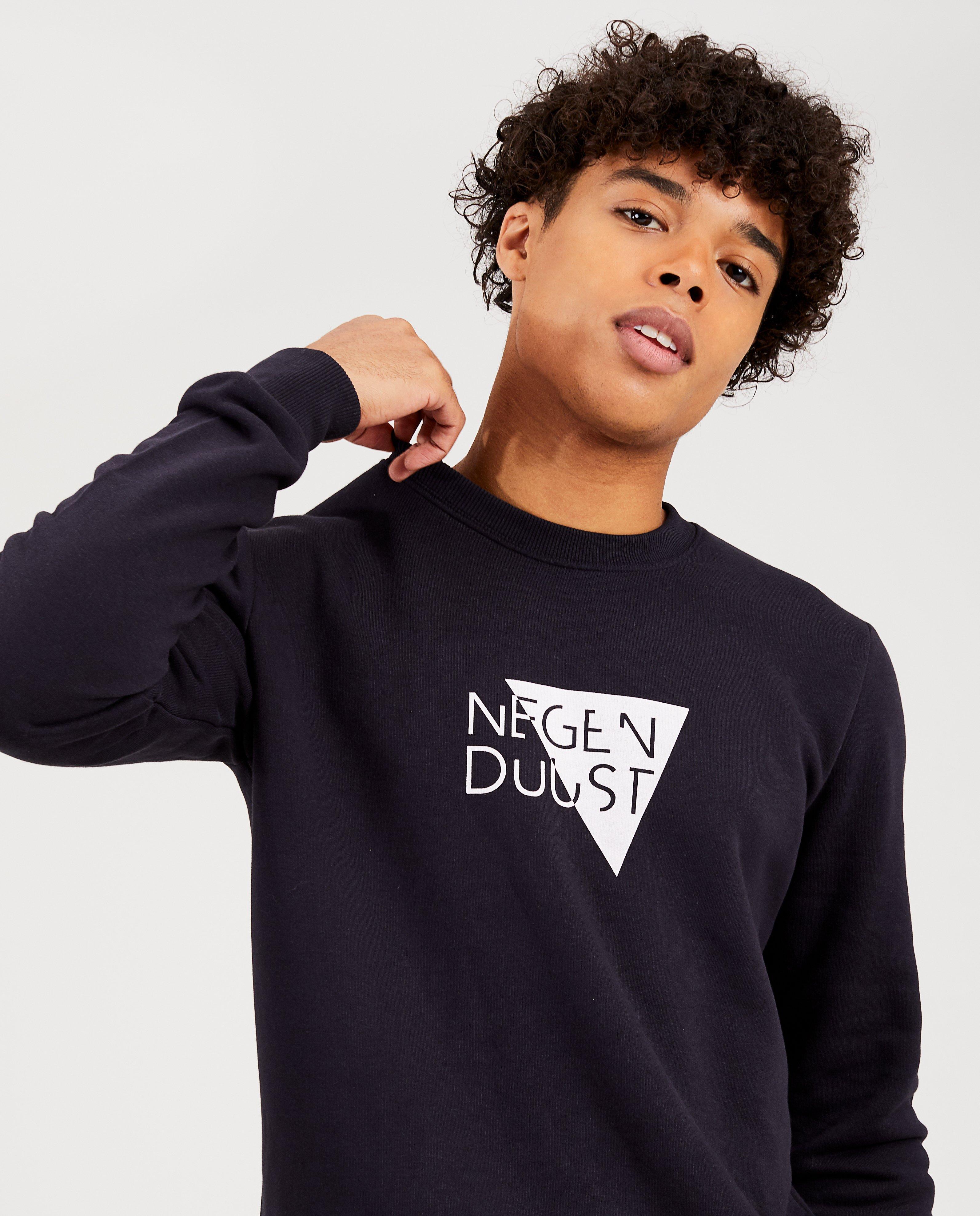Sweat noir unisexe Negenduust - en 2 couleurs - Negenduust