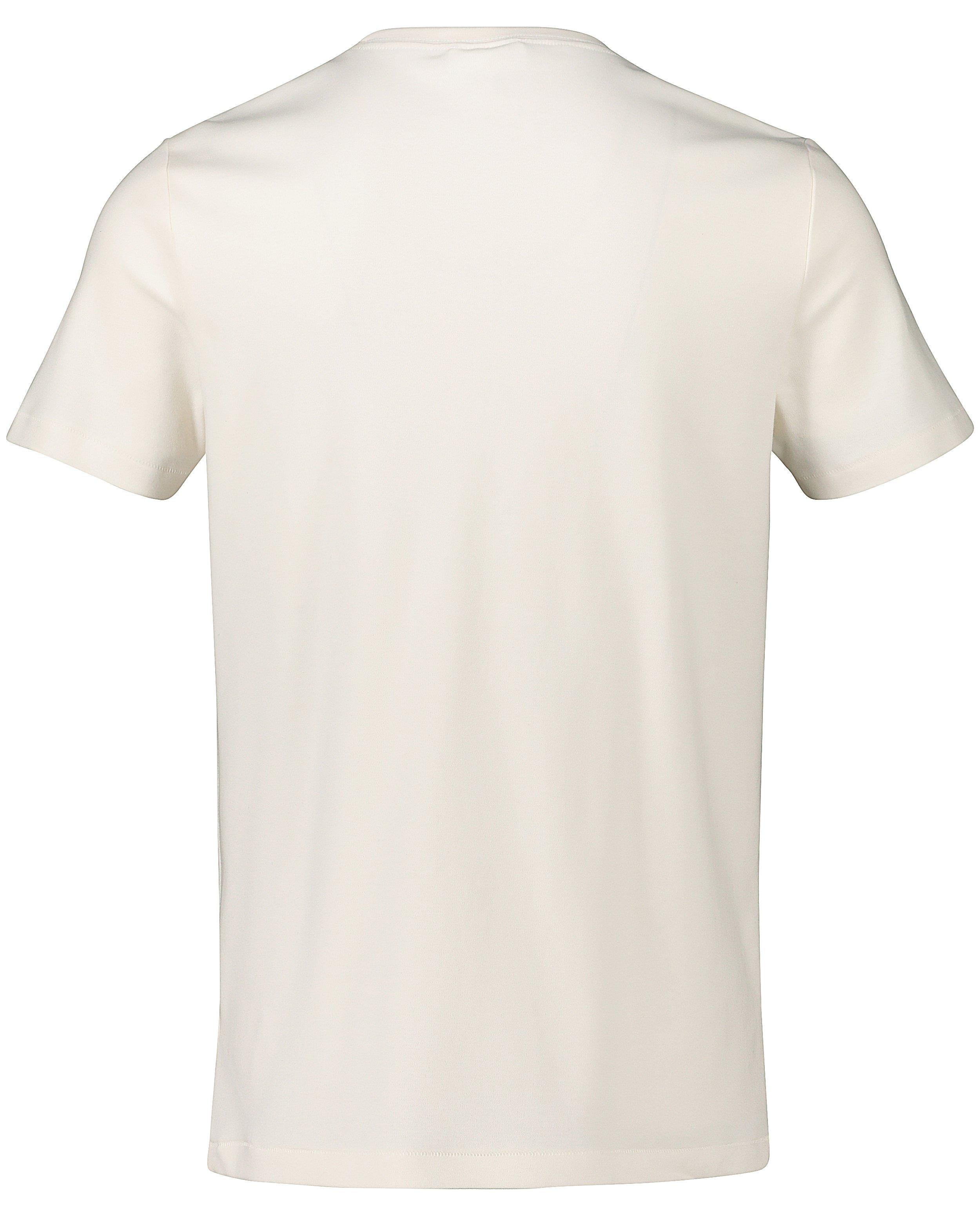 T-shirts - 