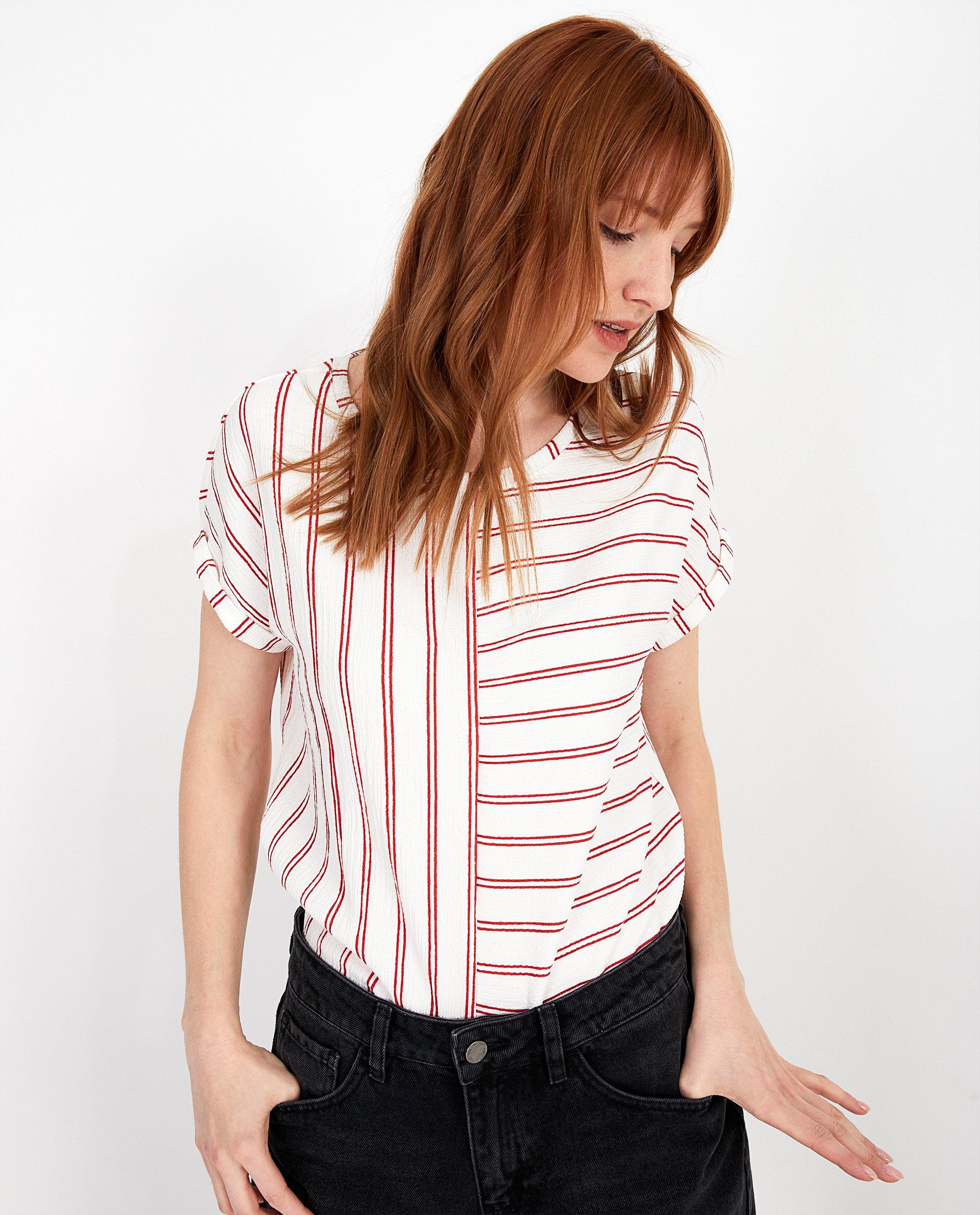 T-shirts - 