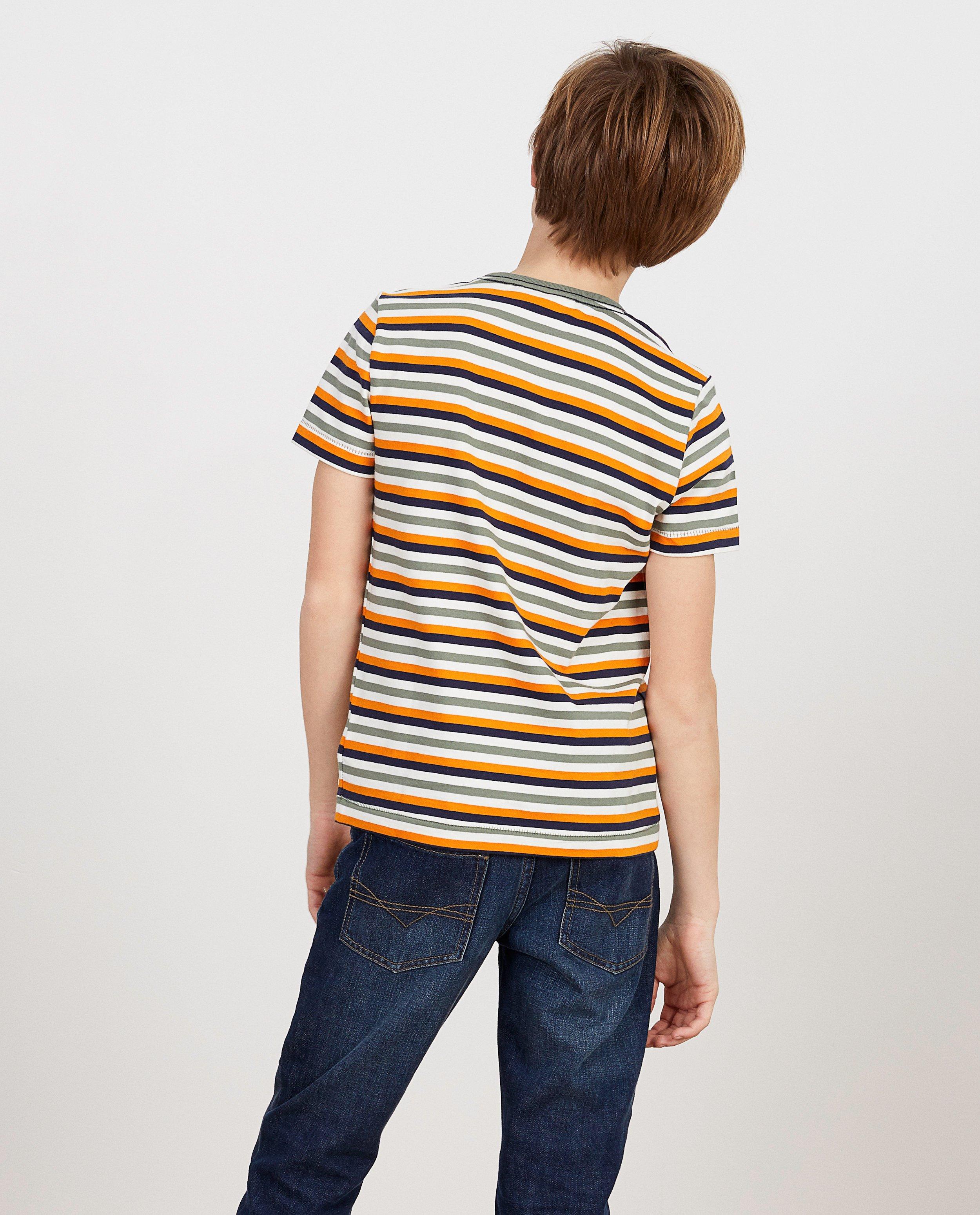 T-shirts - 
