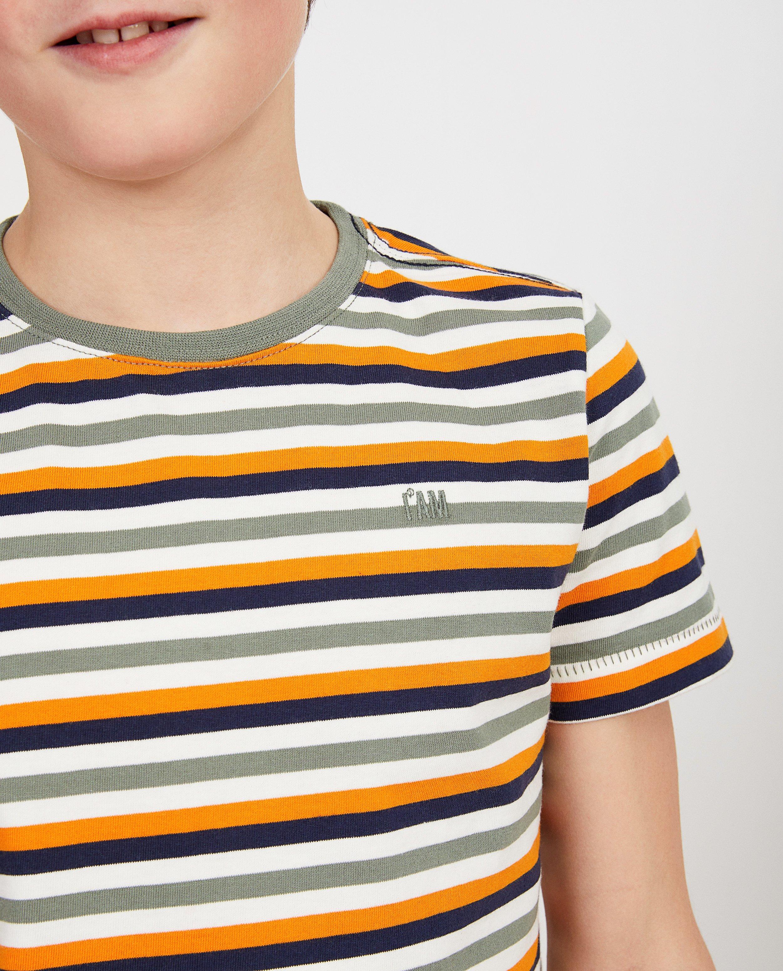 T-shirts - 