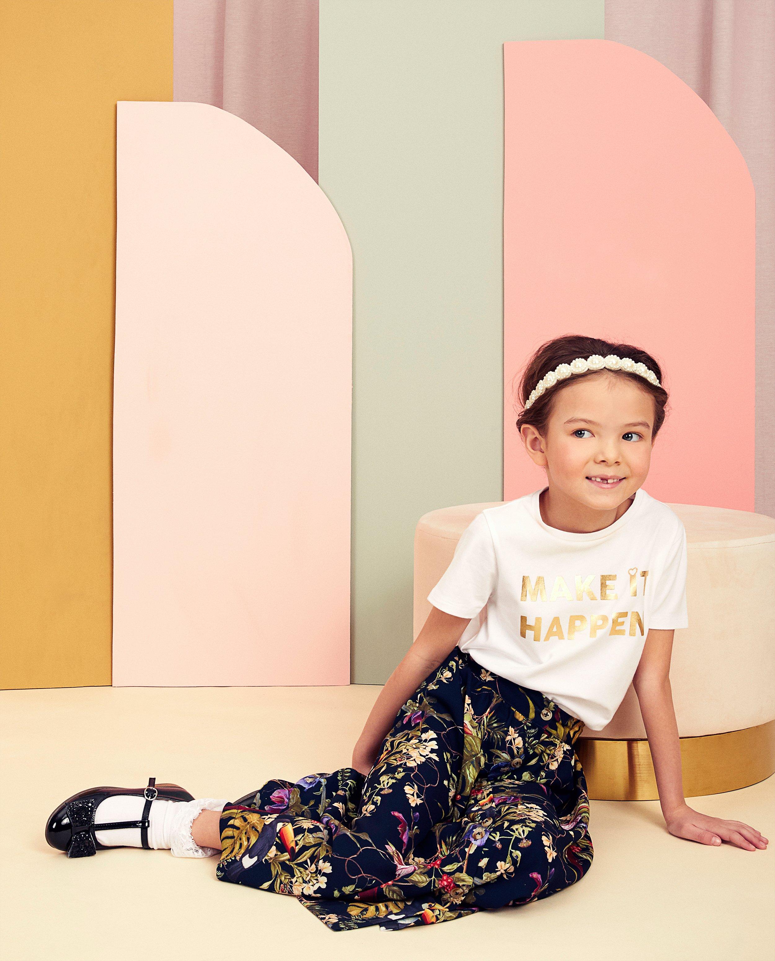 T-shirts - 