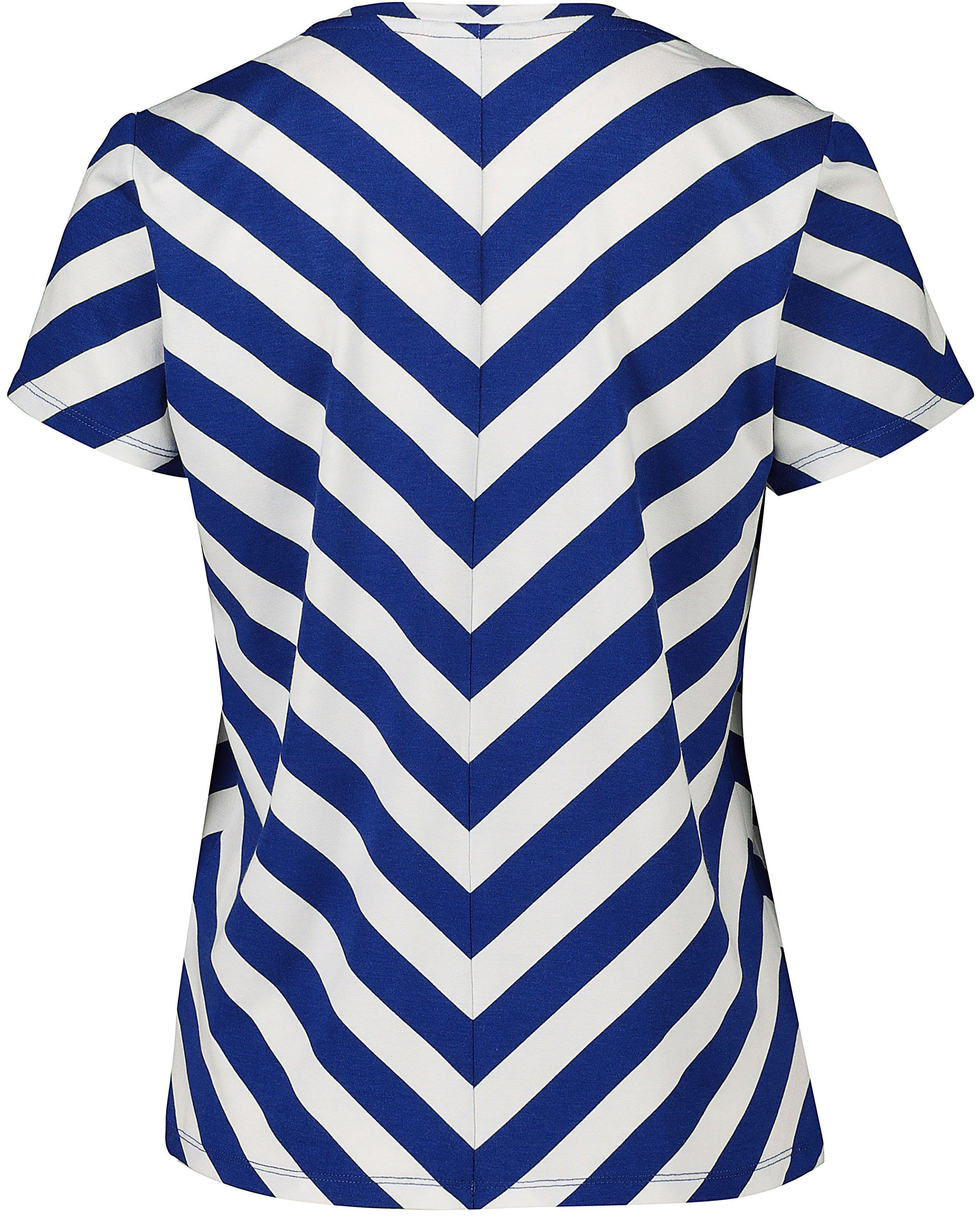 T-shirts - 