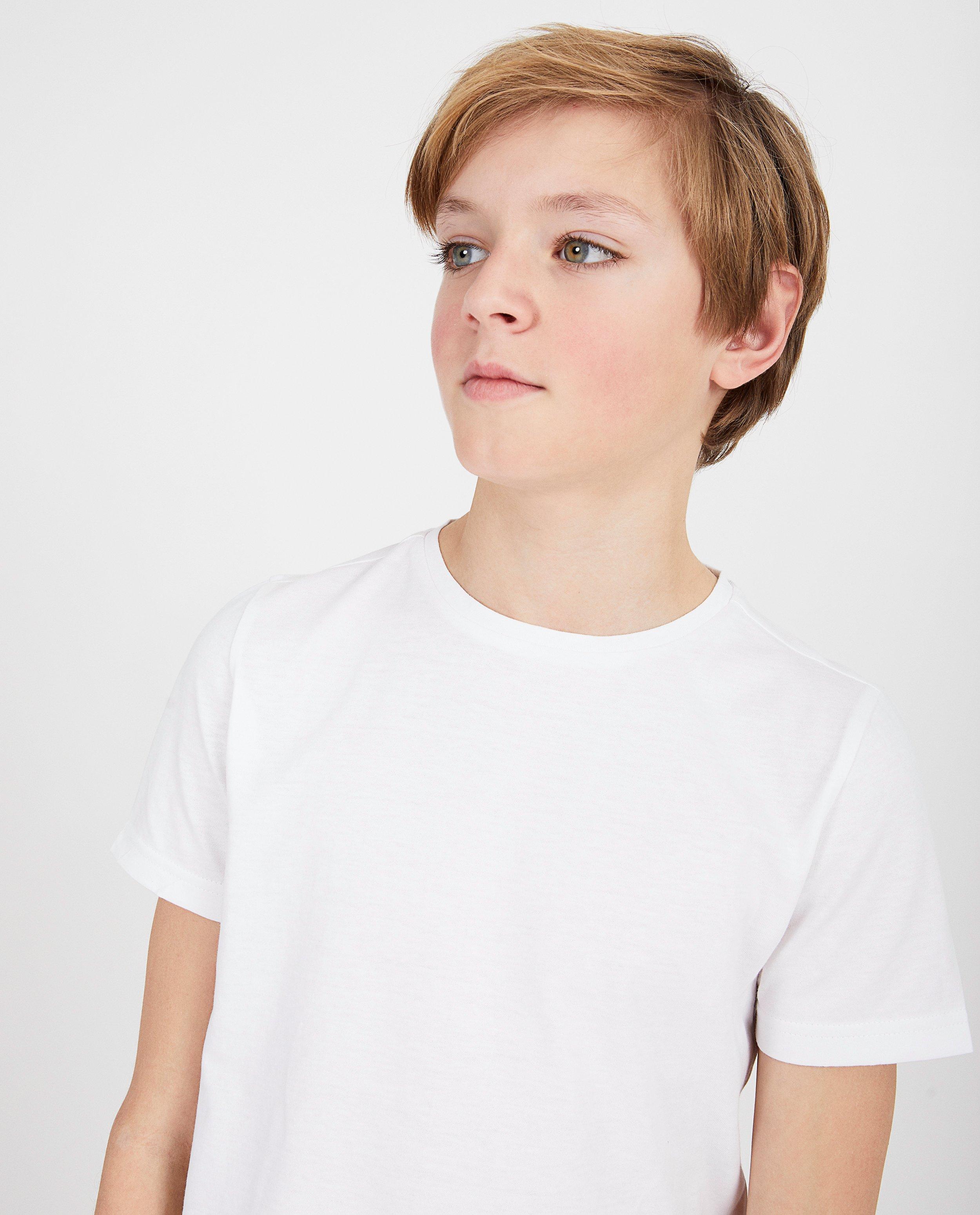 T-shirts - 