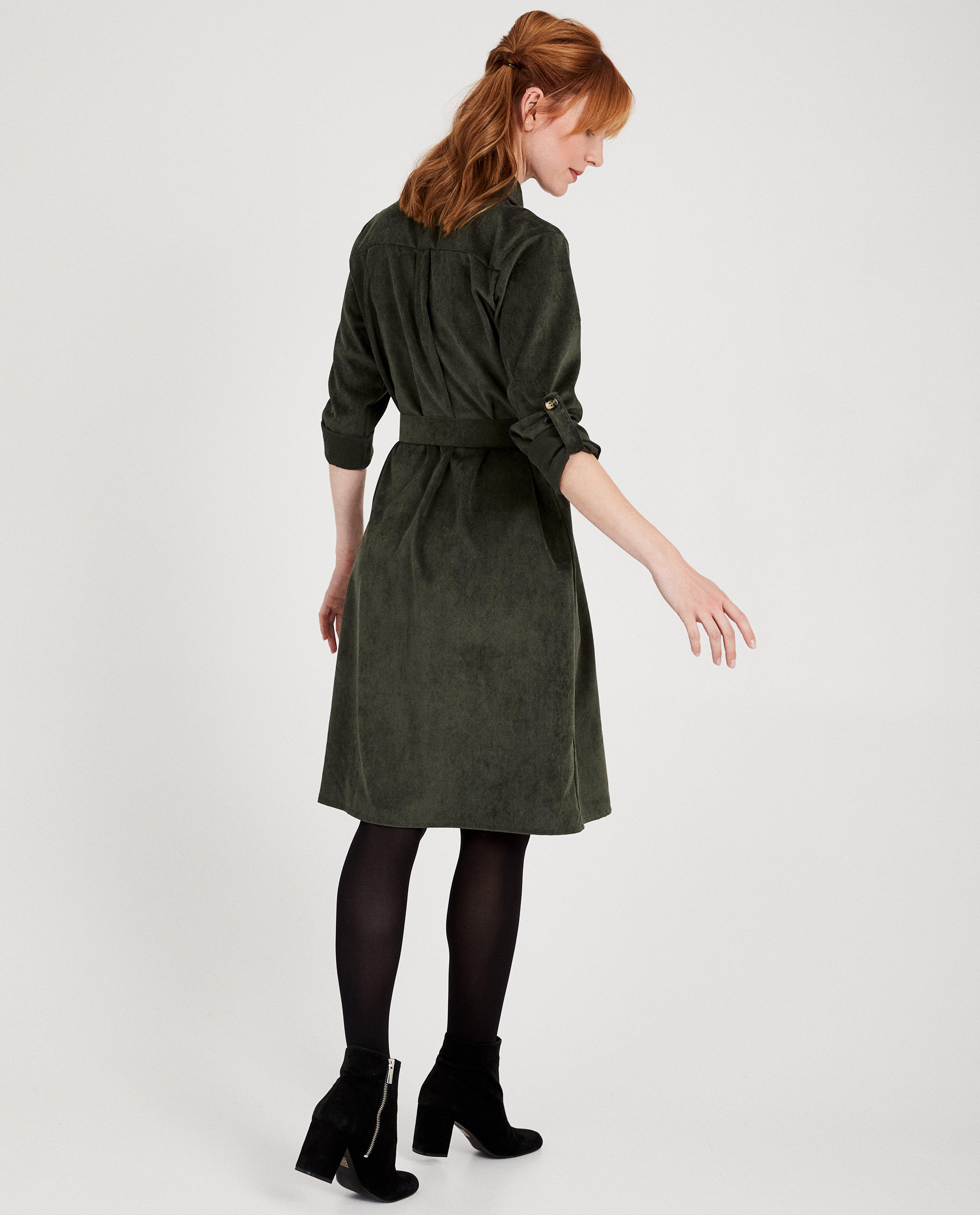 Kleedjes - Groene jurk + riem Atelier BXL