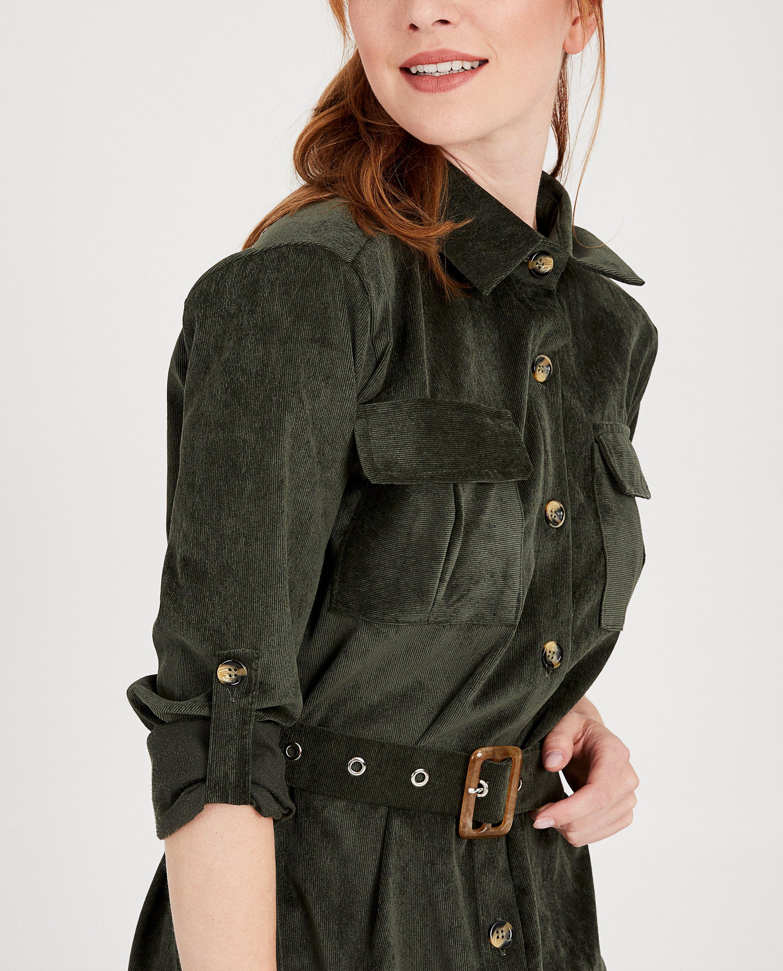 Kleedjes - Groene jurk + riem Atelier BXL