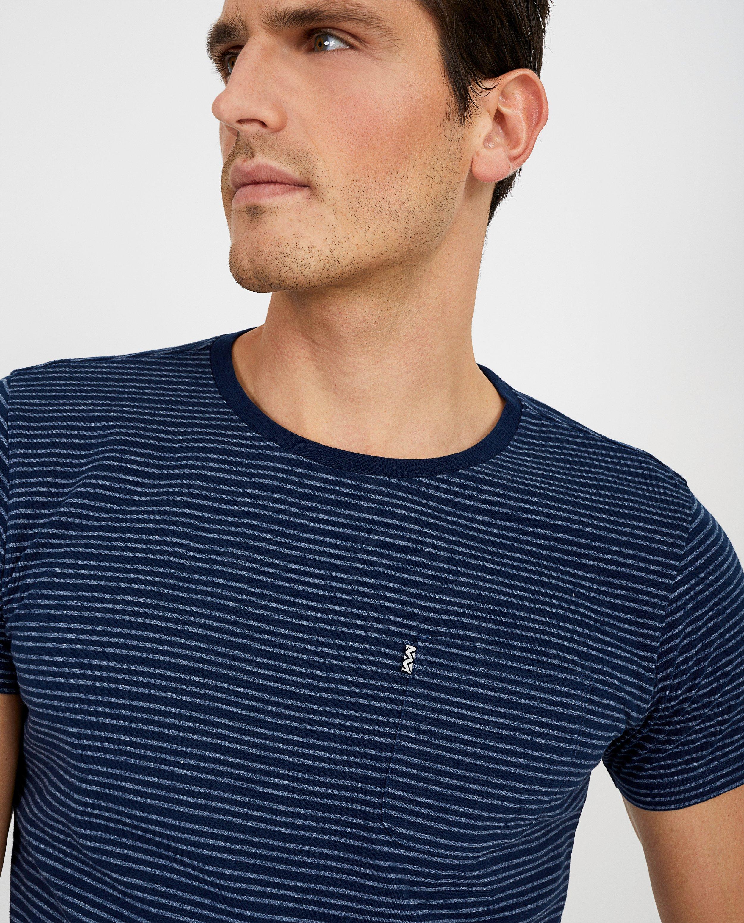 T-shirts - 