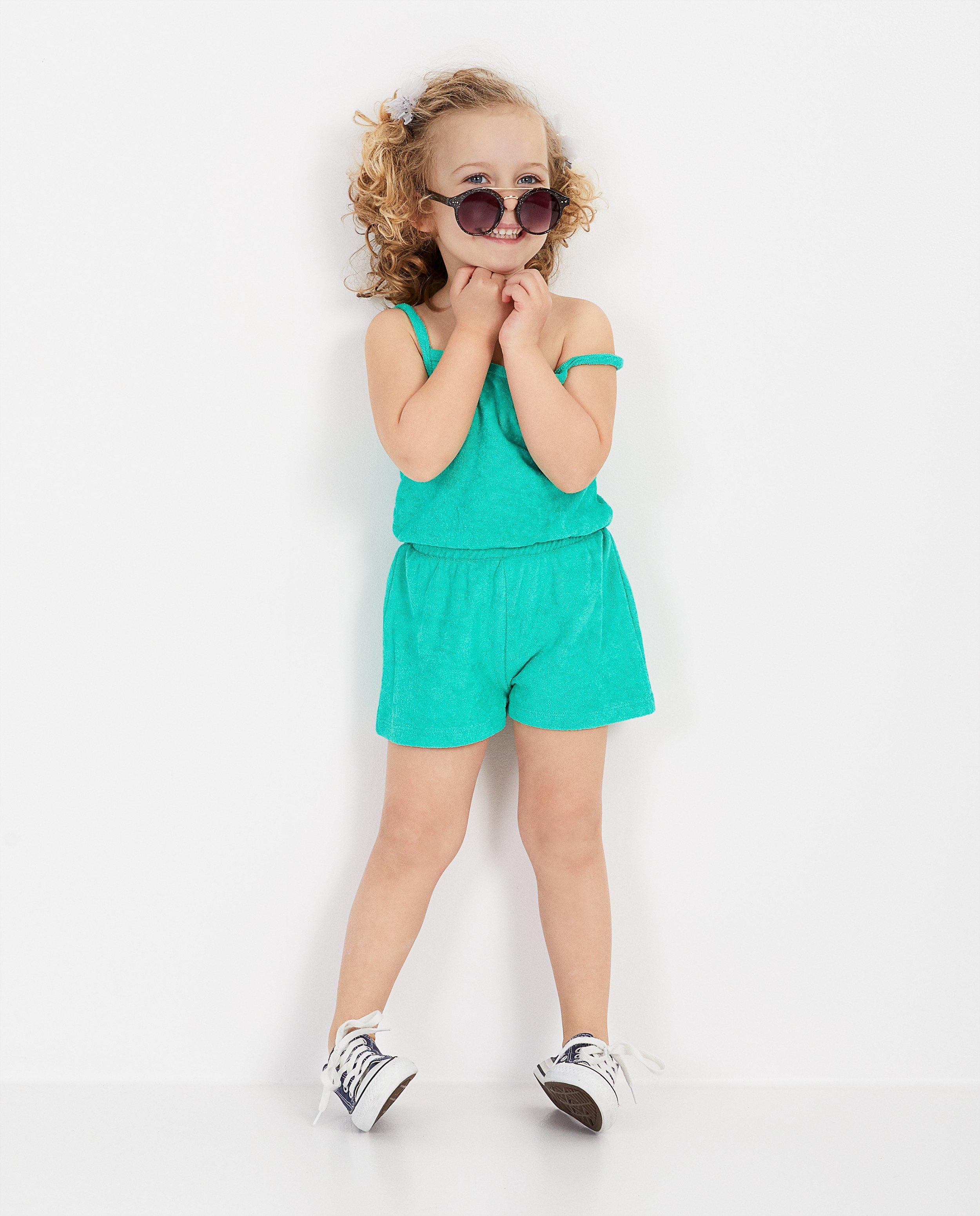 Sponzen jumpsuit in groen - met ananas-patch - Milla Star