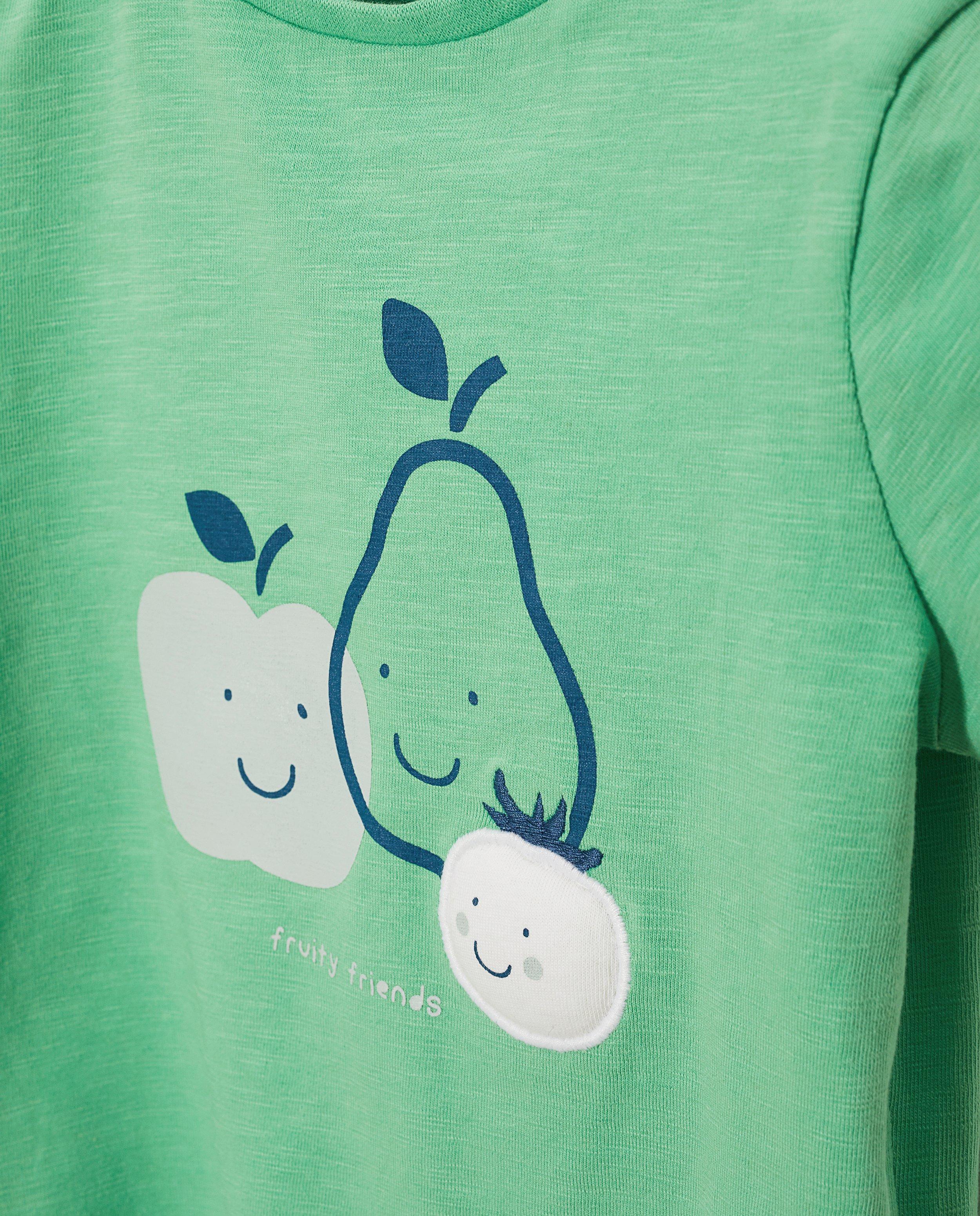 T-shirts - 
