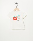 Wit T-shirt van biokatoen - met appeltjes - Cuddles and Smiles