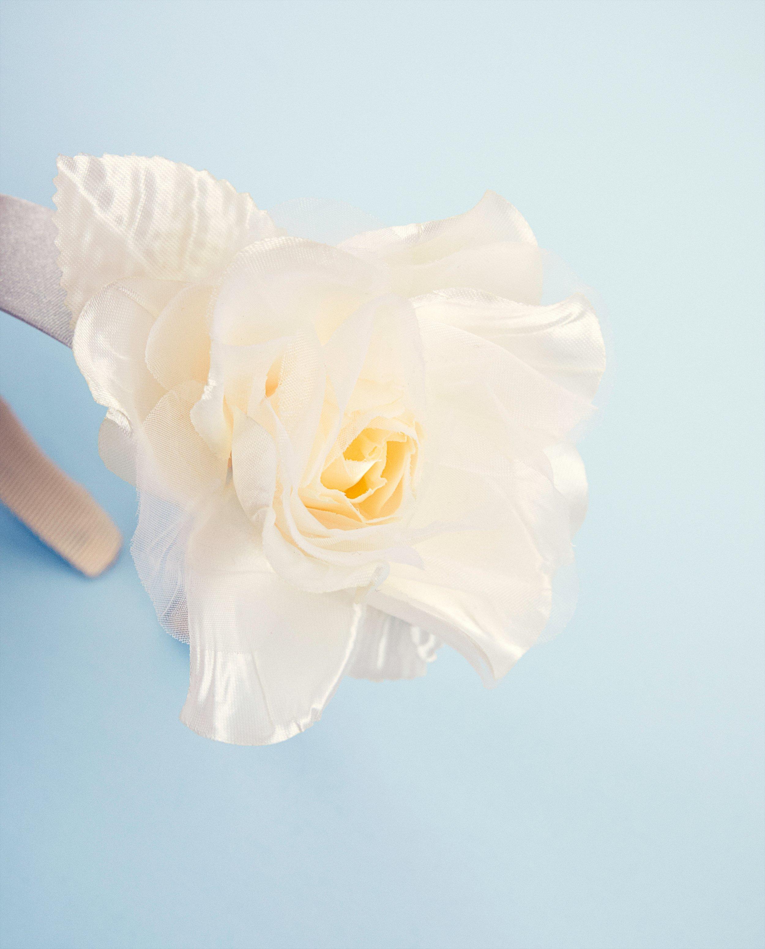 Breigoed - Diadeem met bloem Communie