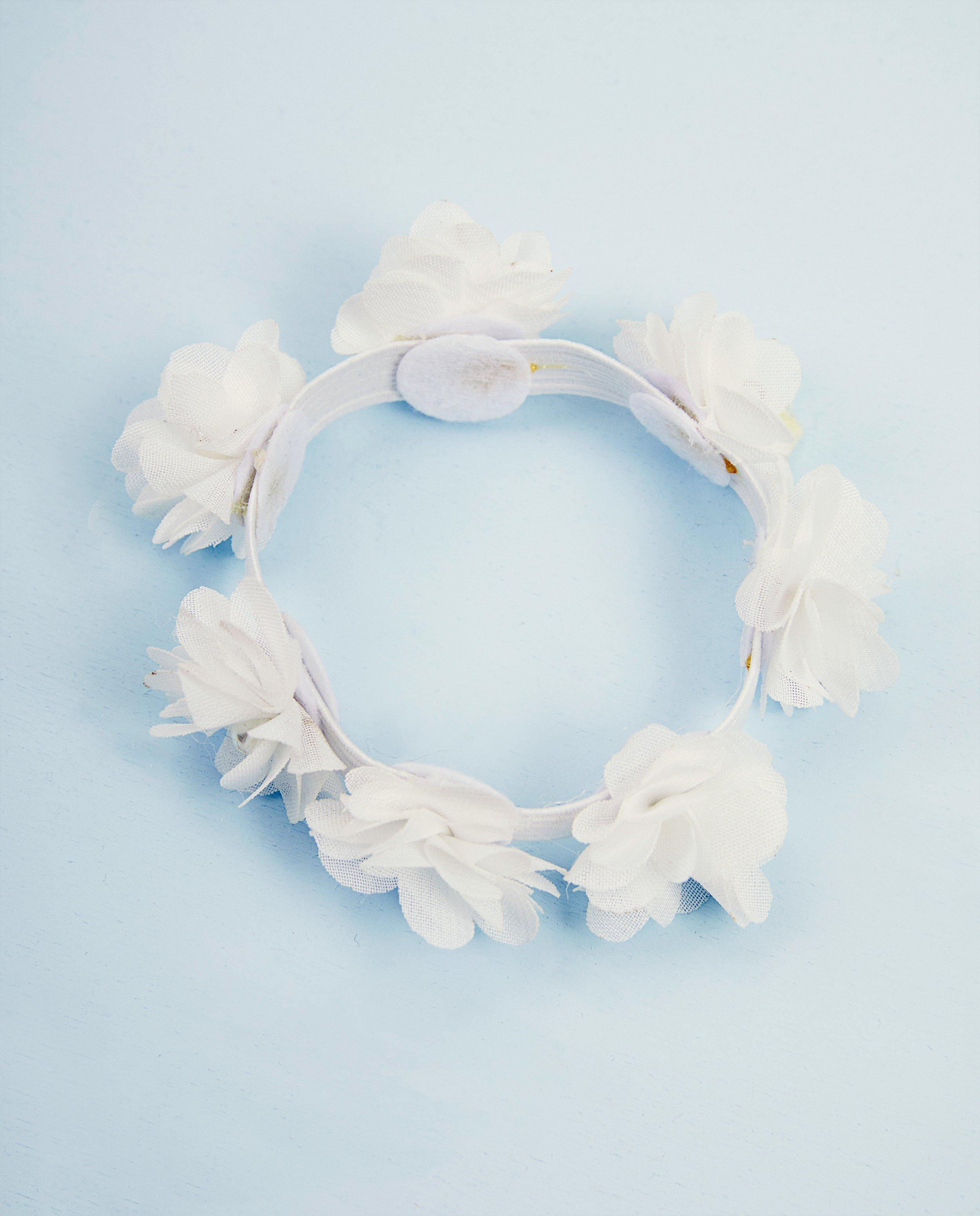 Bloemenaccessoire Communie - in wit - JBC