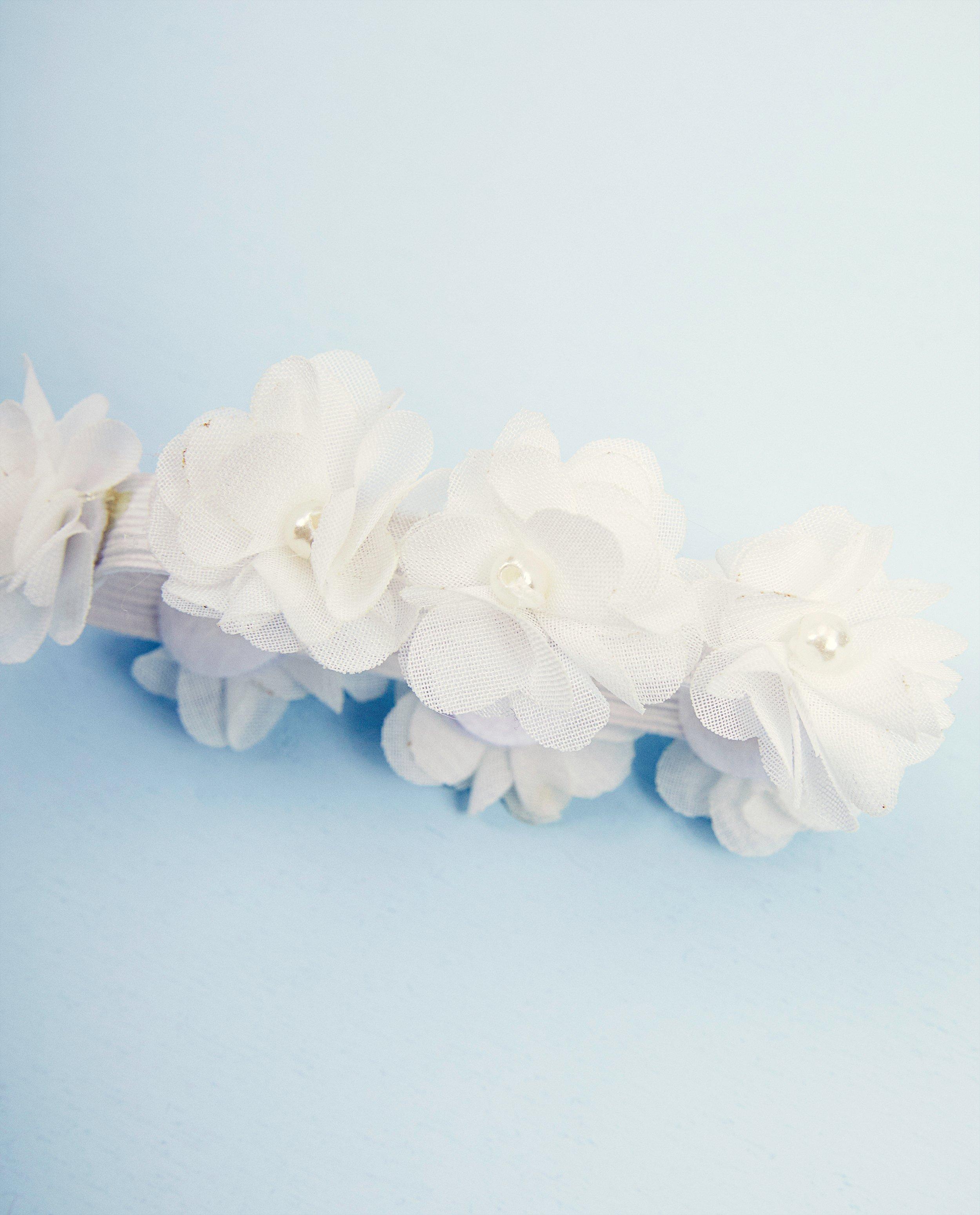 Breigoed - Bloemenaccessoire Communie