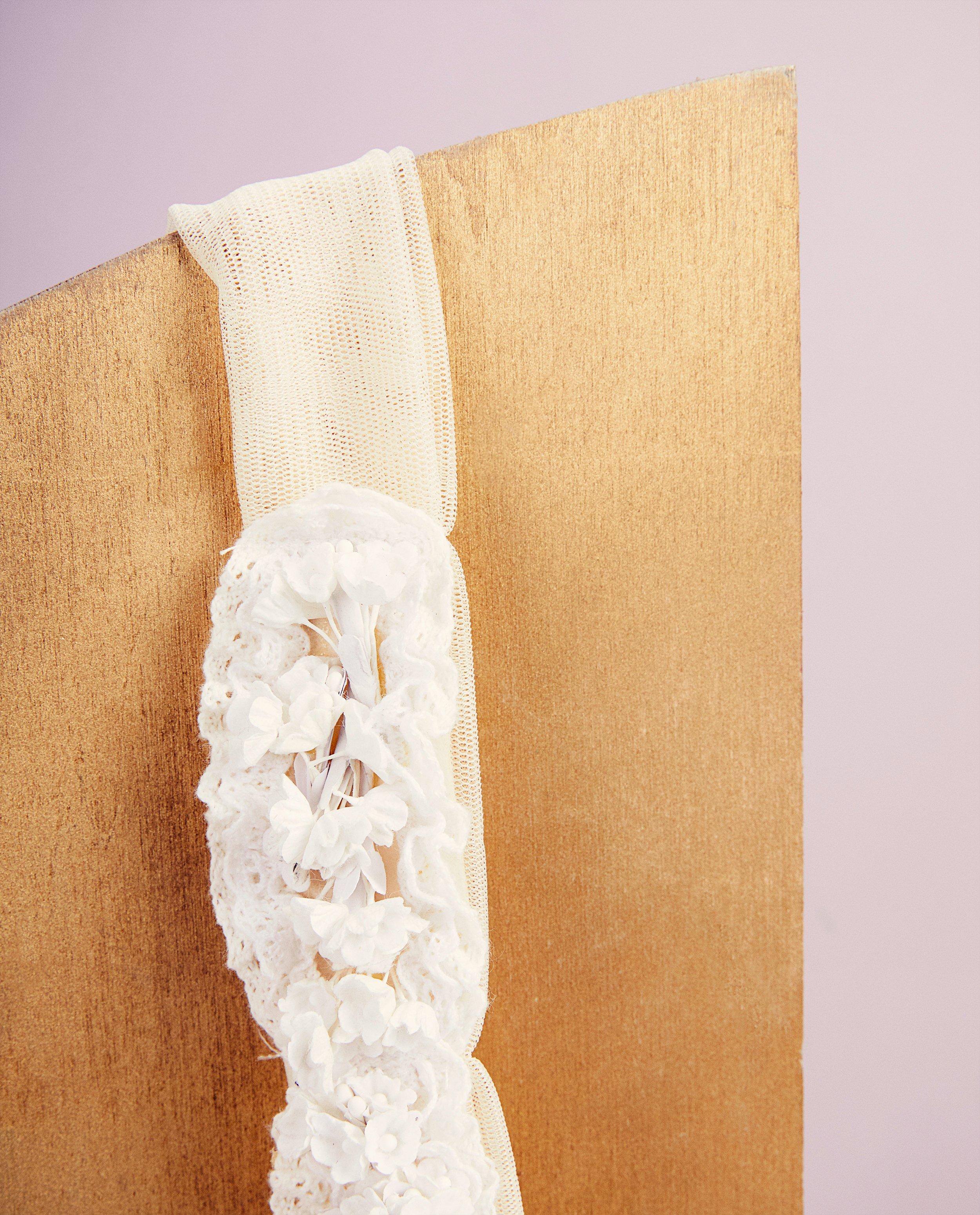 Bonneterie - Bandeau fleuri Communion