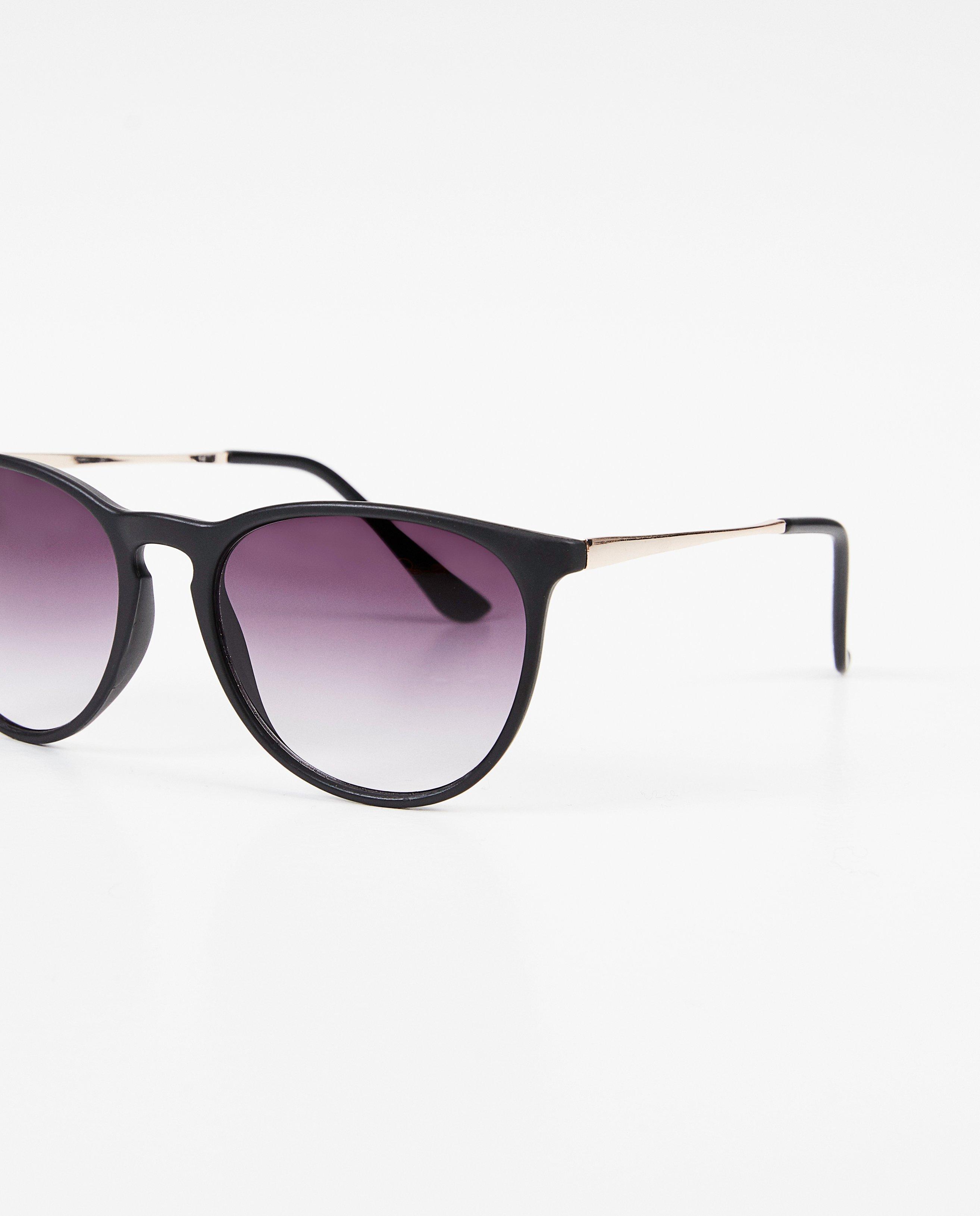 Lunettes de soleil - Lunettes de soleil noires