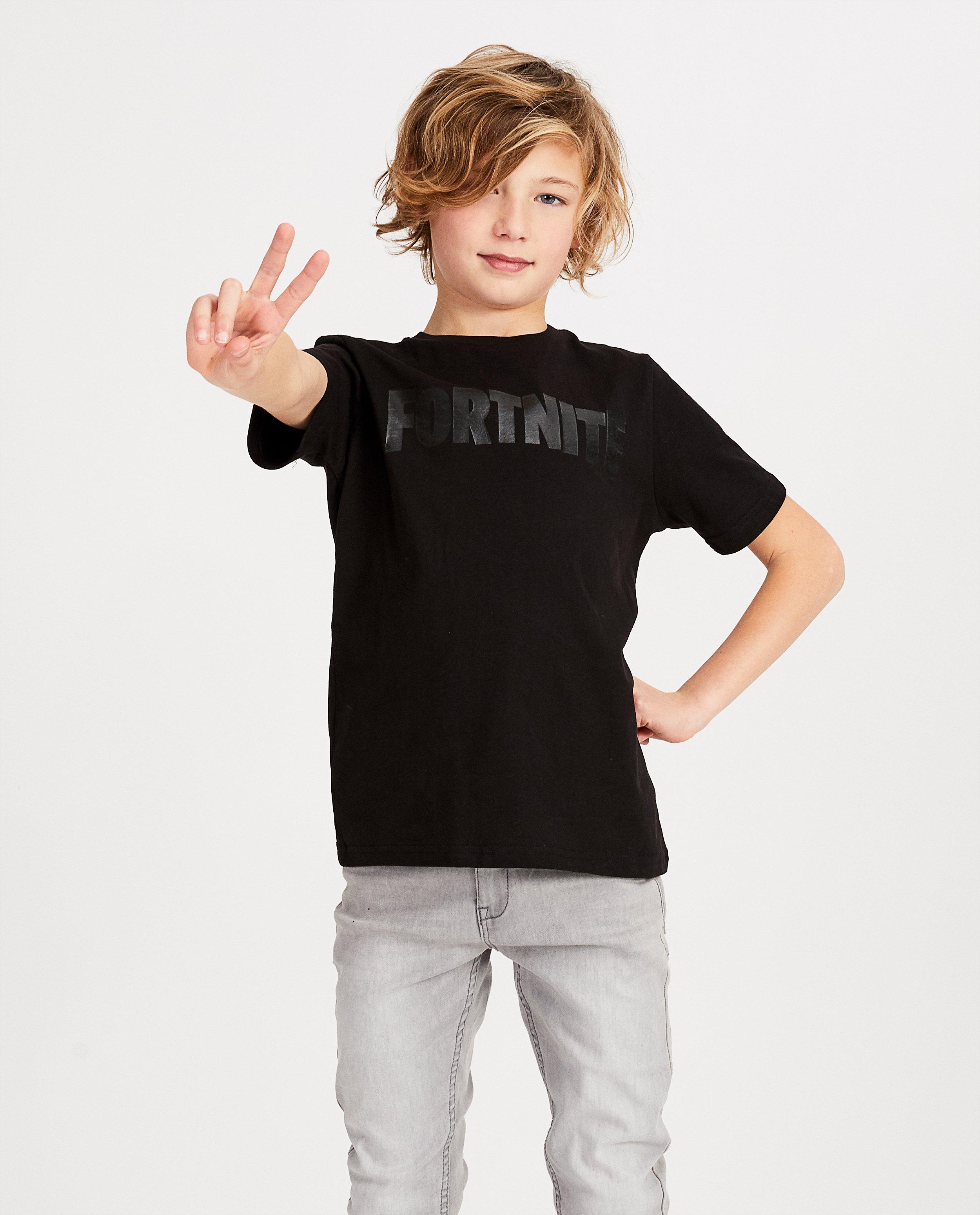 T-shirts - 