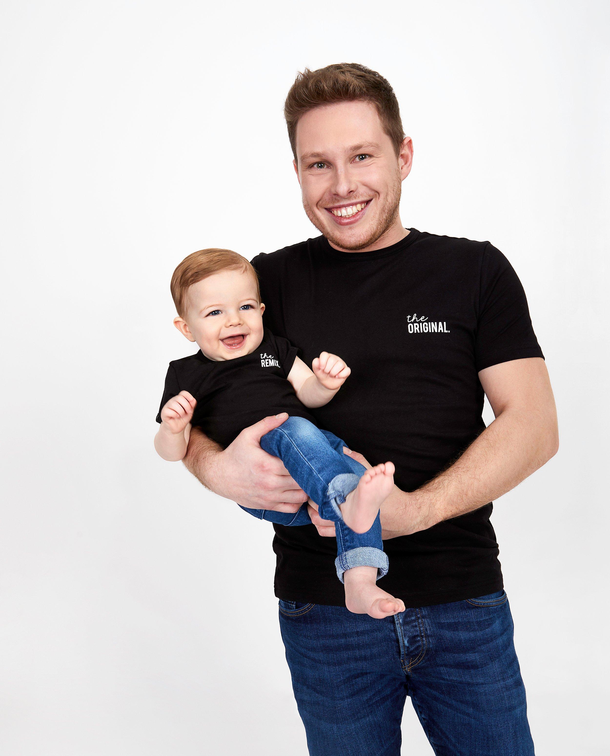 T-shirts - T-shirt noir Twinning