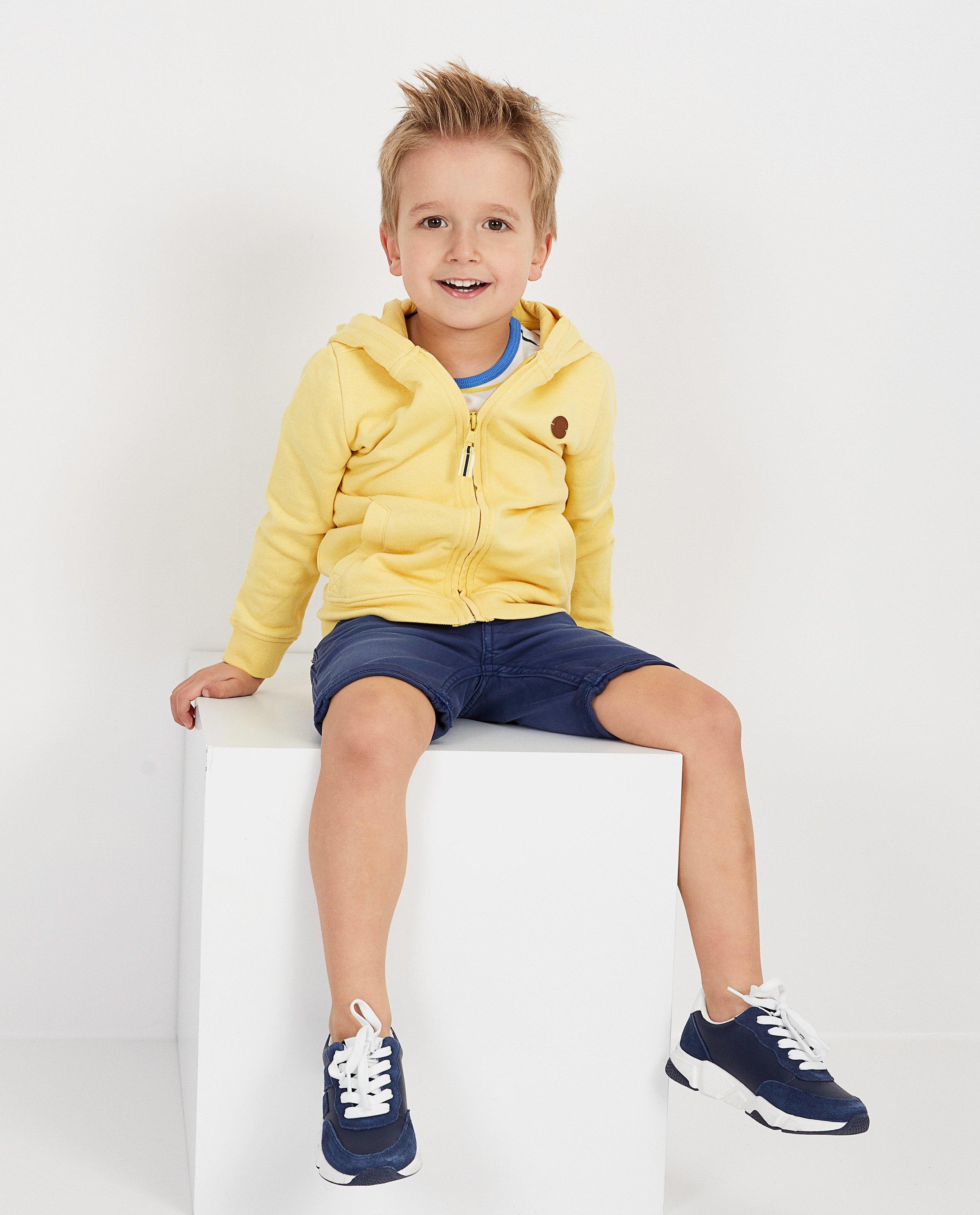 TS - Geel vest met kap Piet Piraat
