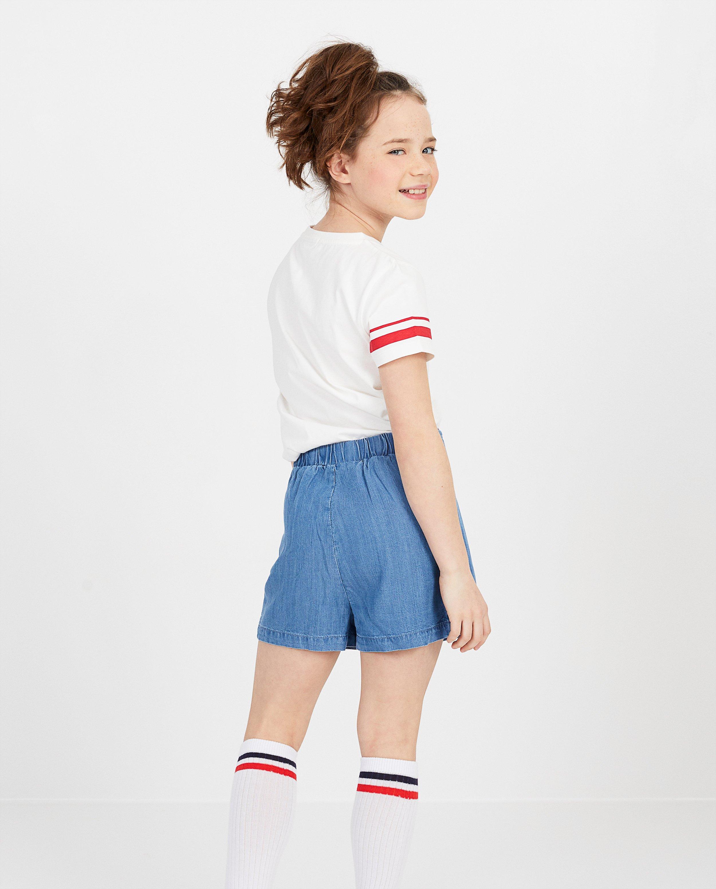 T-shirts - 