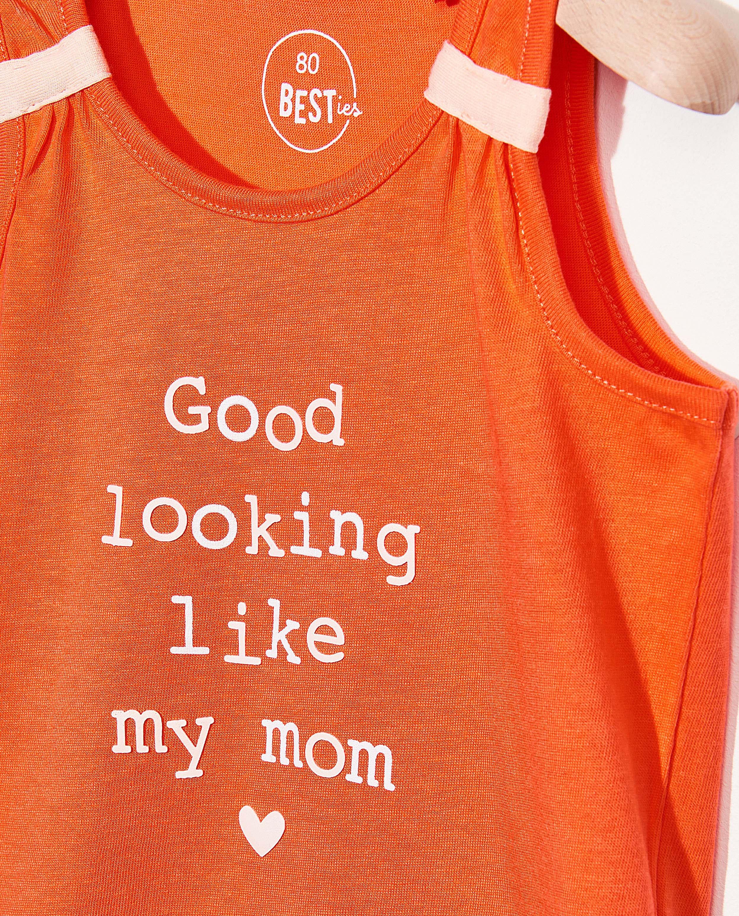 T-shirts - 