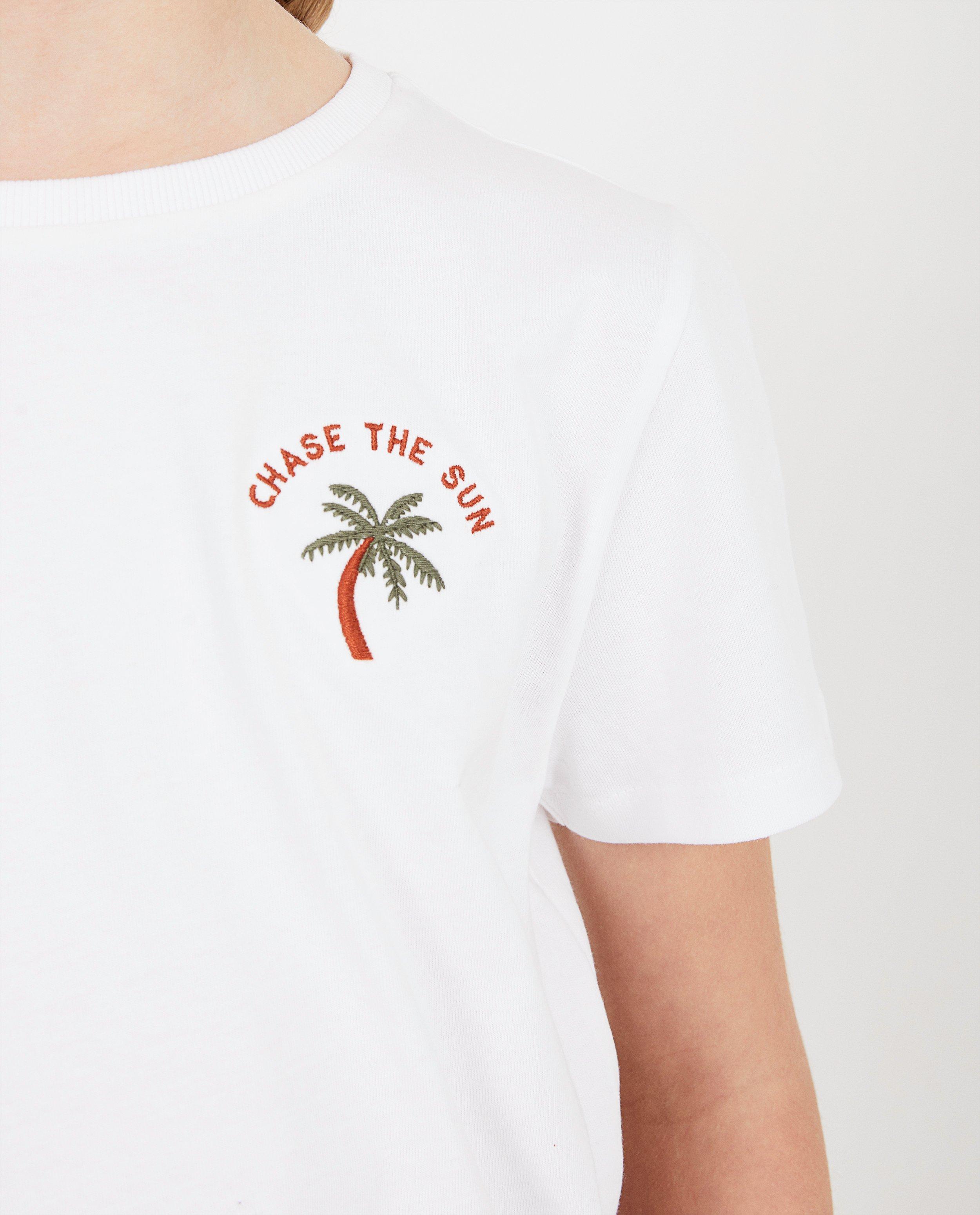 T-shirts - 
