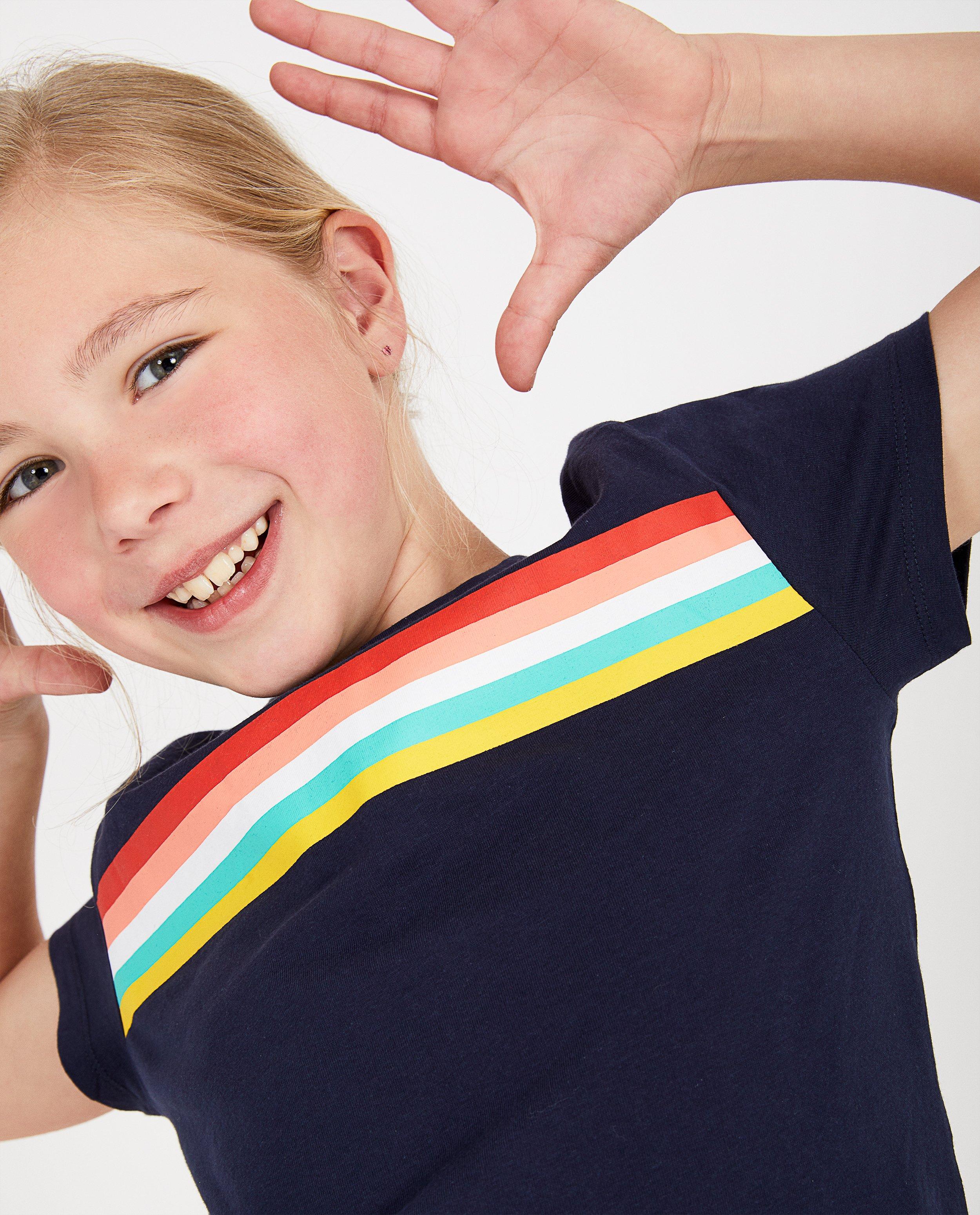 T-shirts - 
