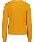 Truien - Gele trui met opschrift
