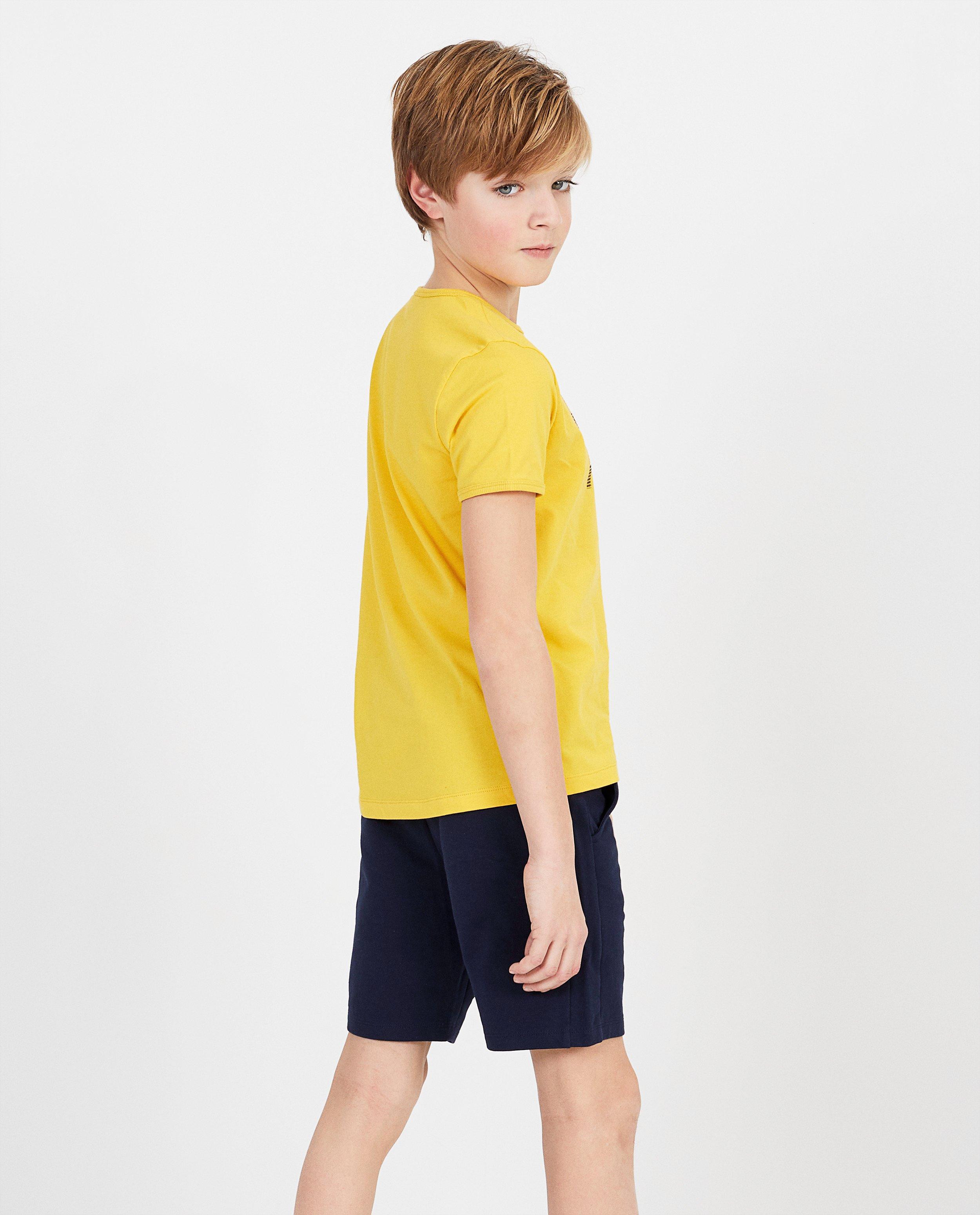 T-shirts - 