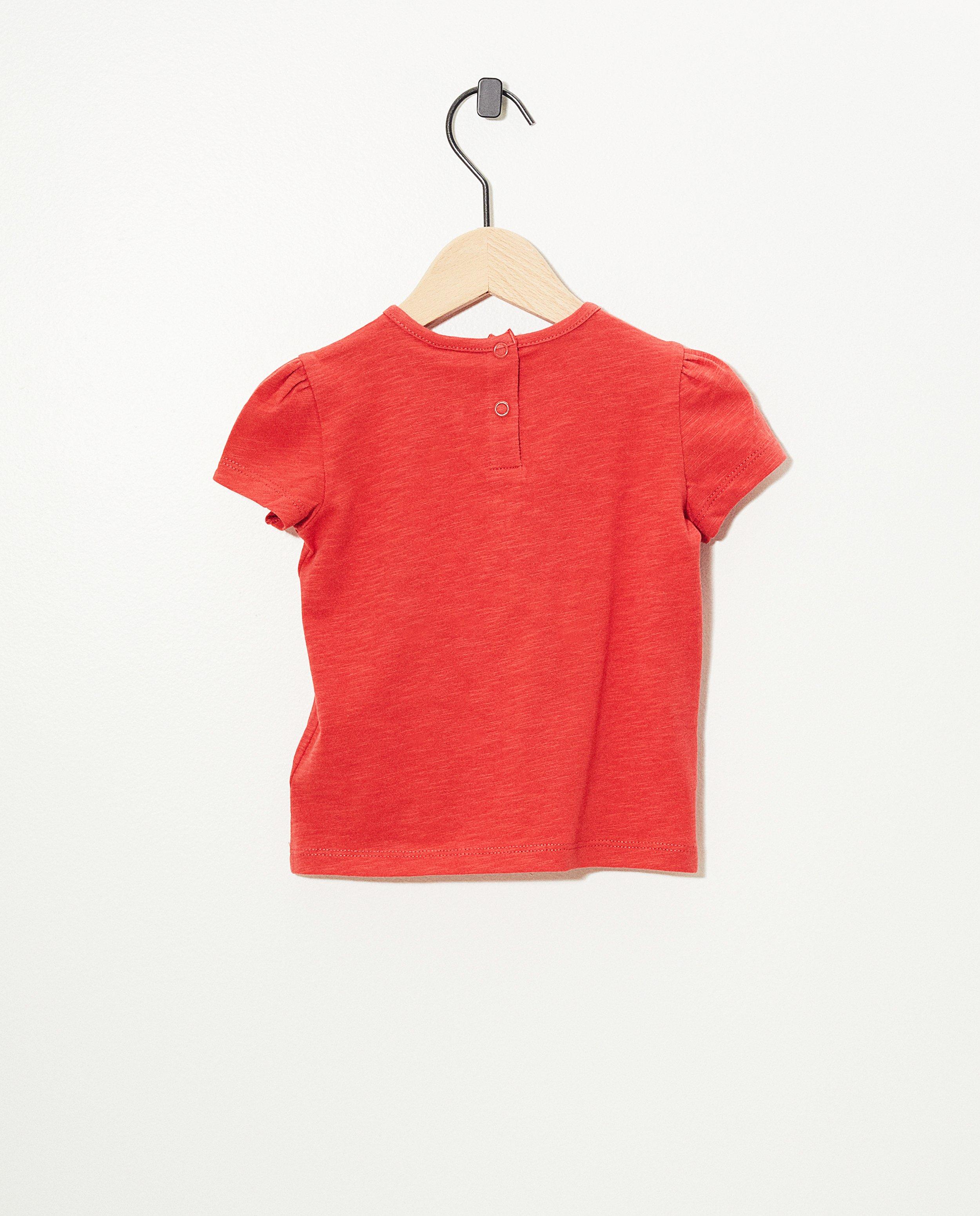 T-shirts - 