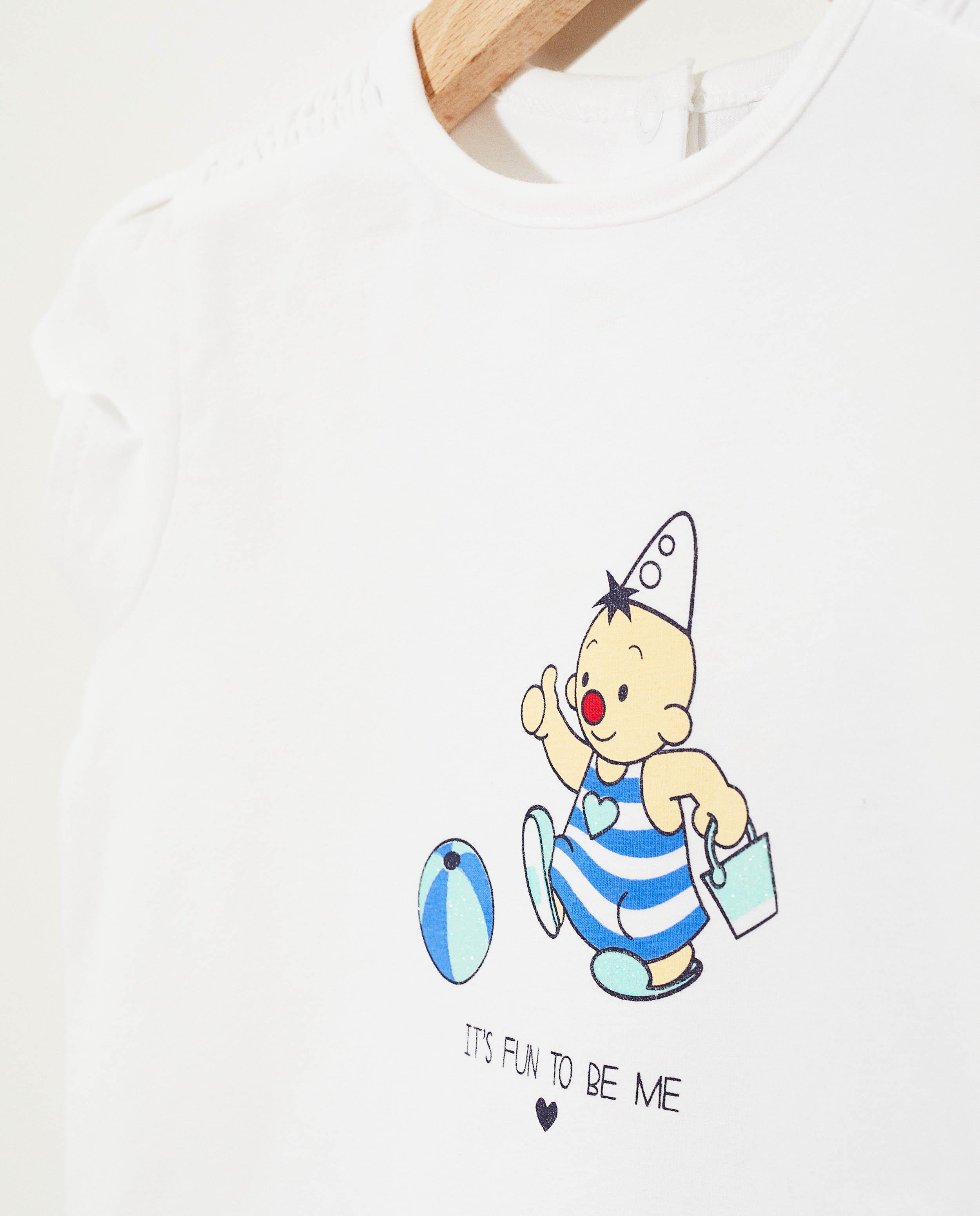 T-shirts - 