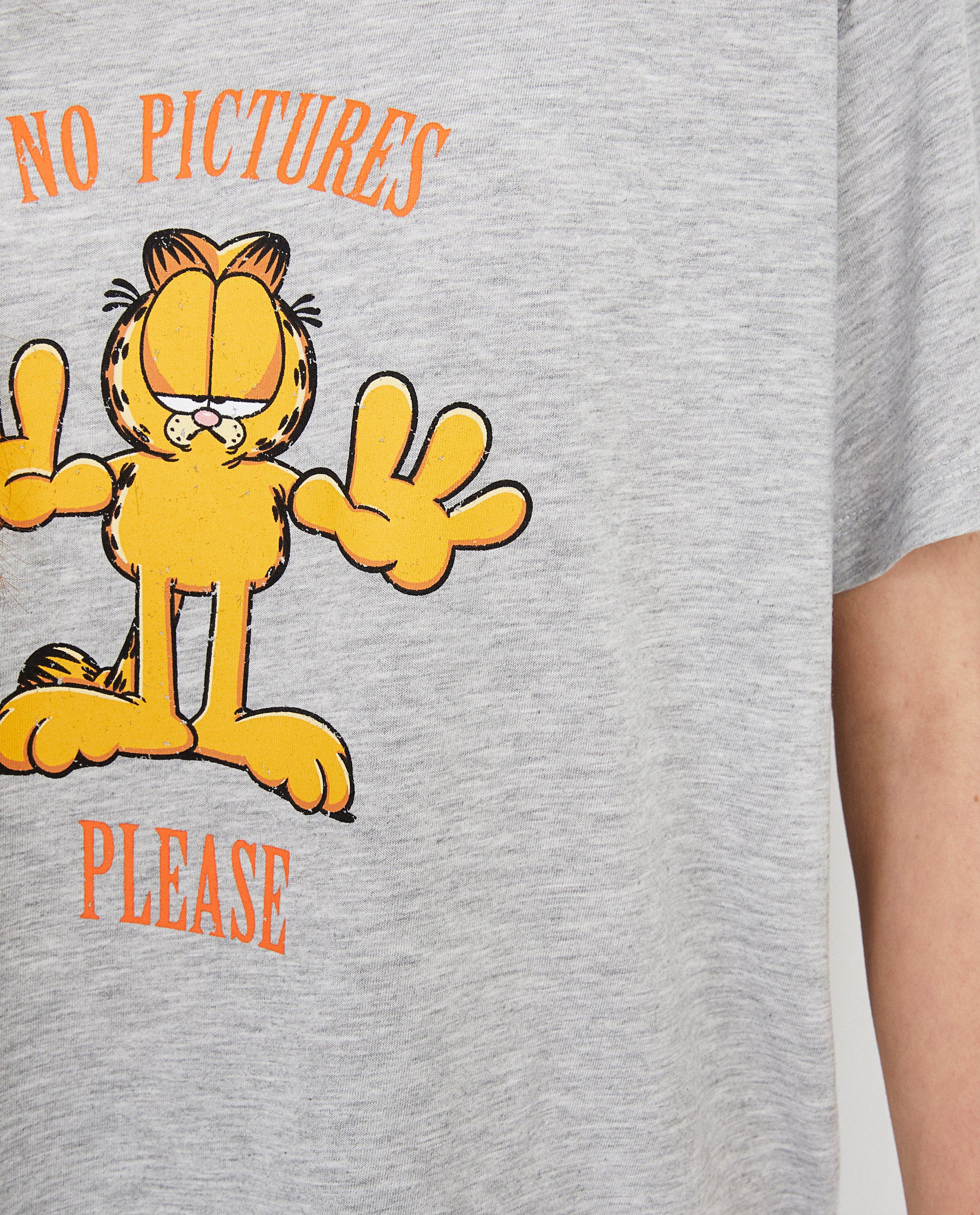 T-shirts - 