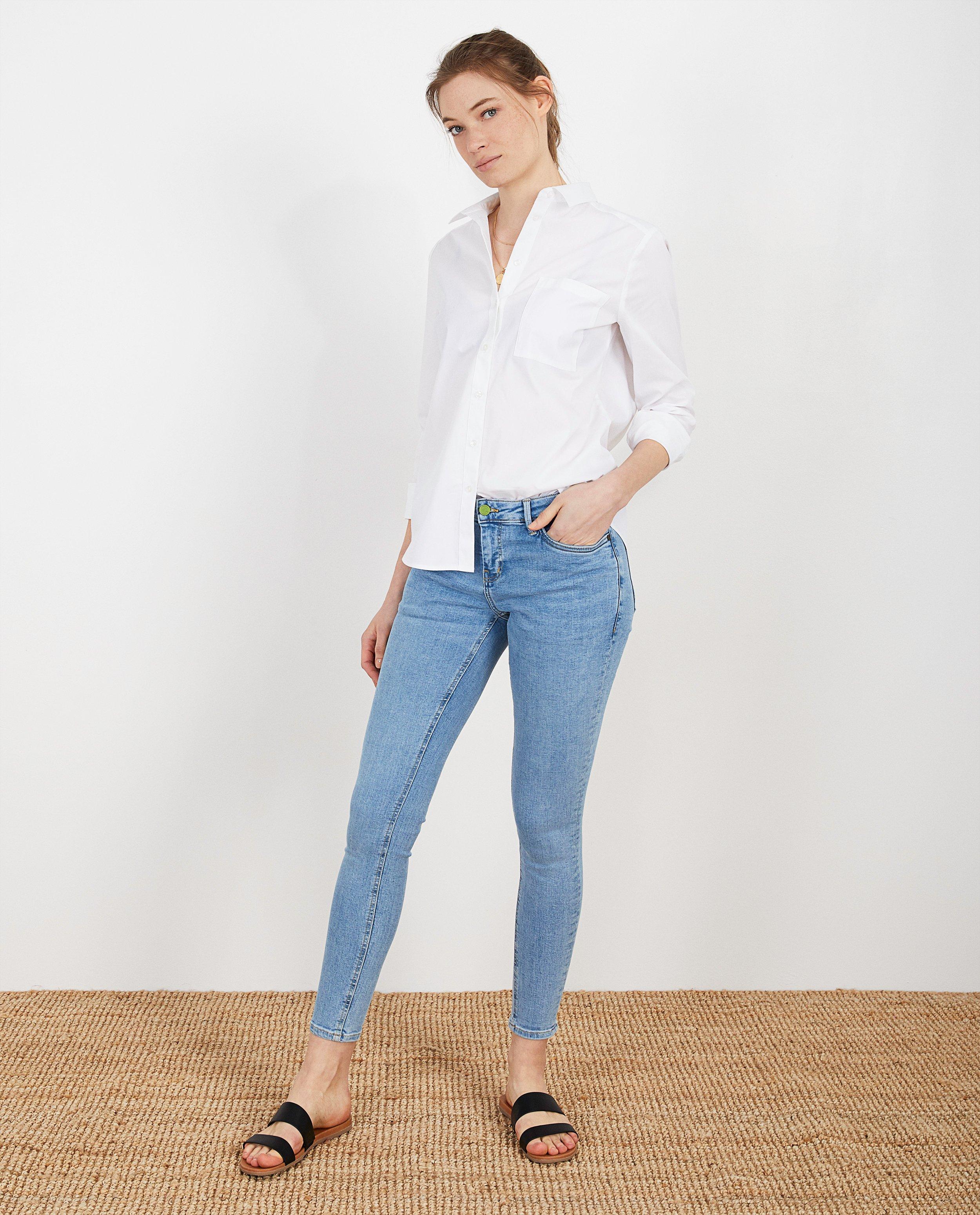 Blauwe jeans van biokatoen I AM - #agreenjourney - I AM