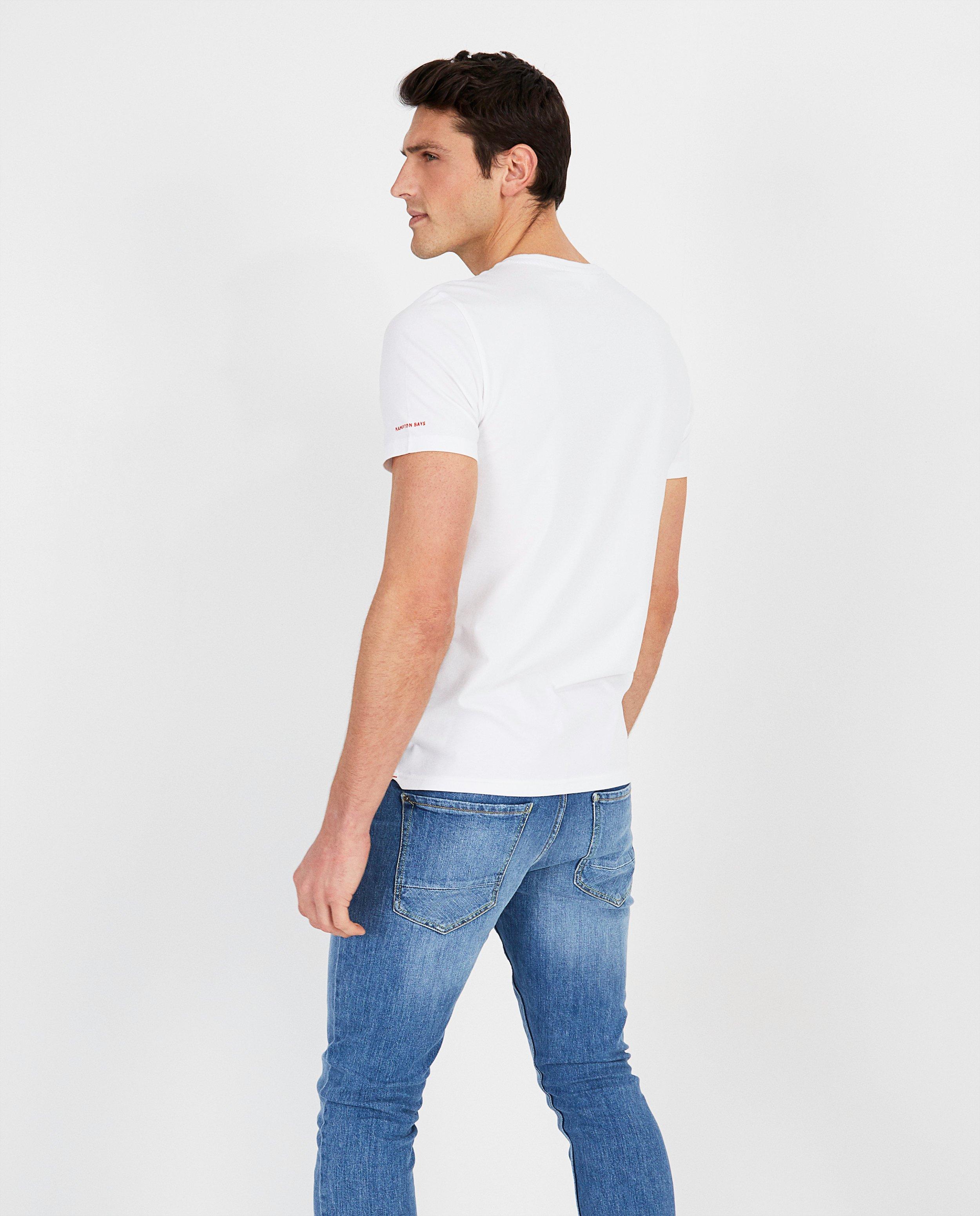 T-shirts - 
