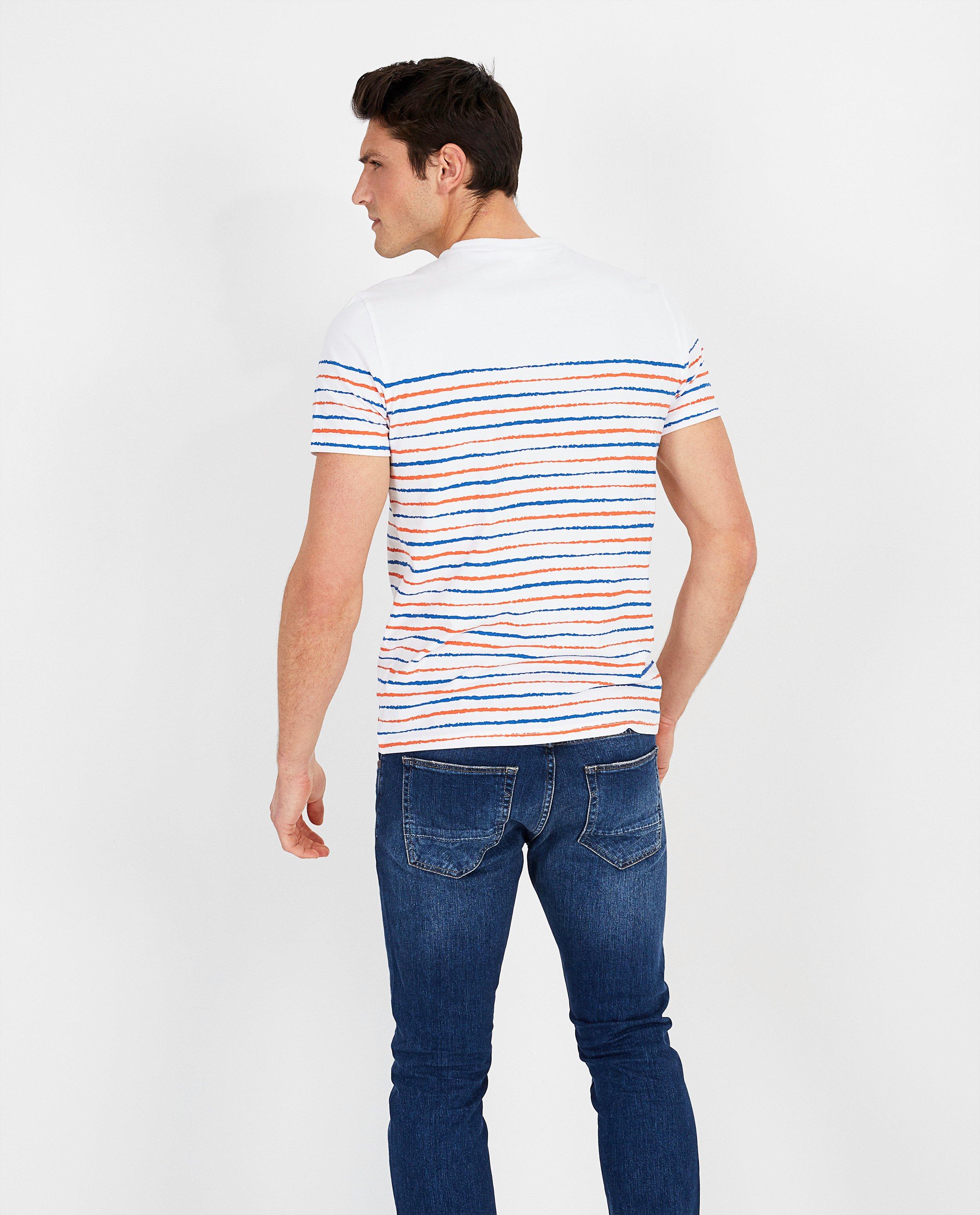 T-shirts - 