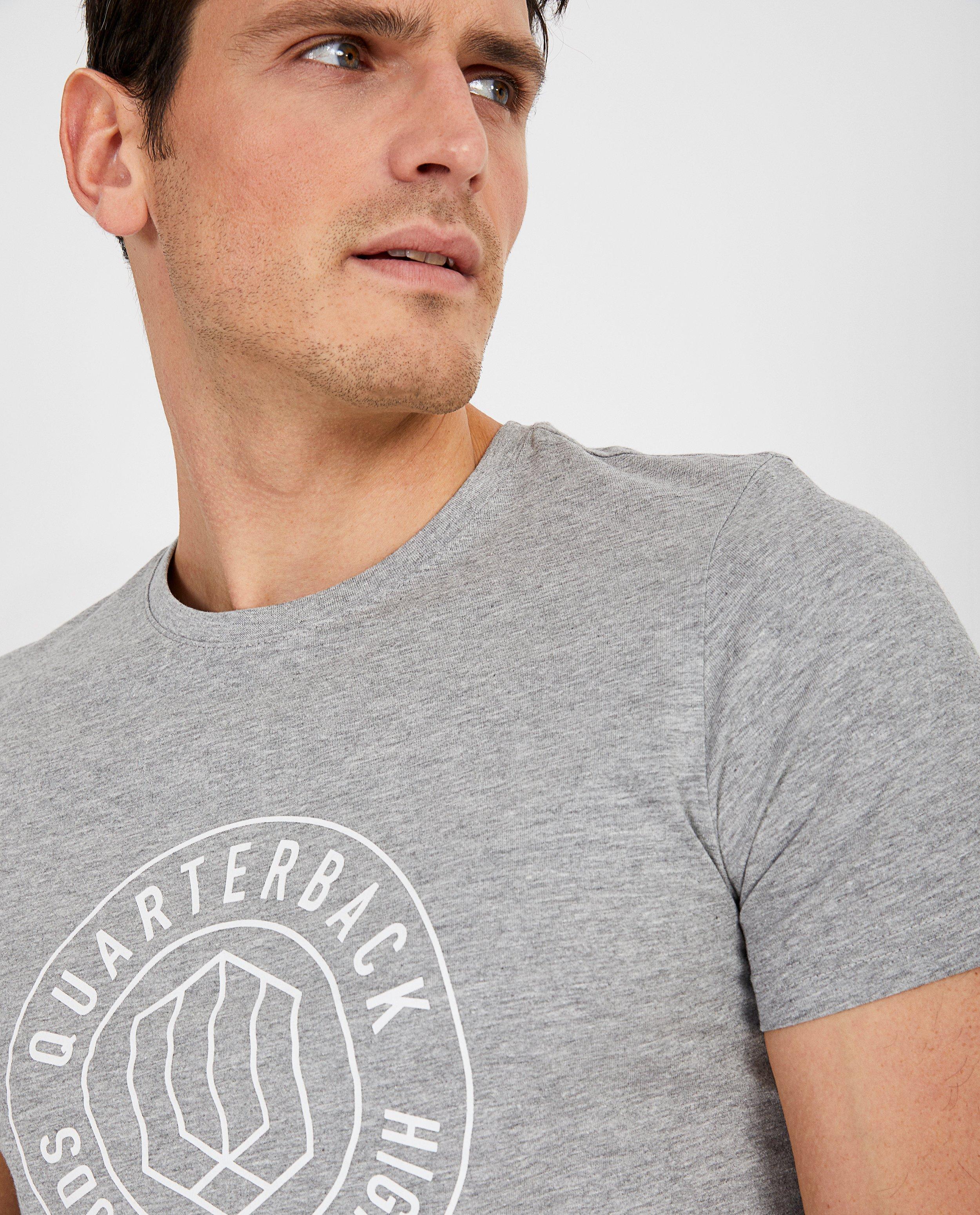 T-shirts - 