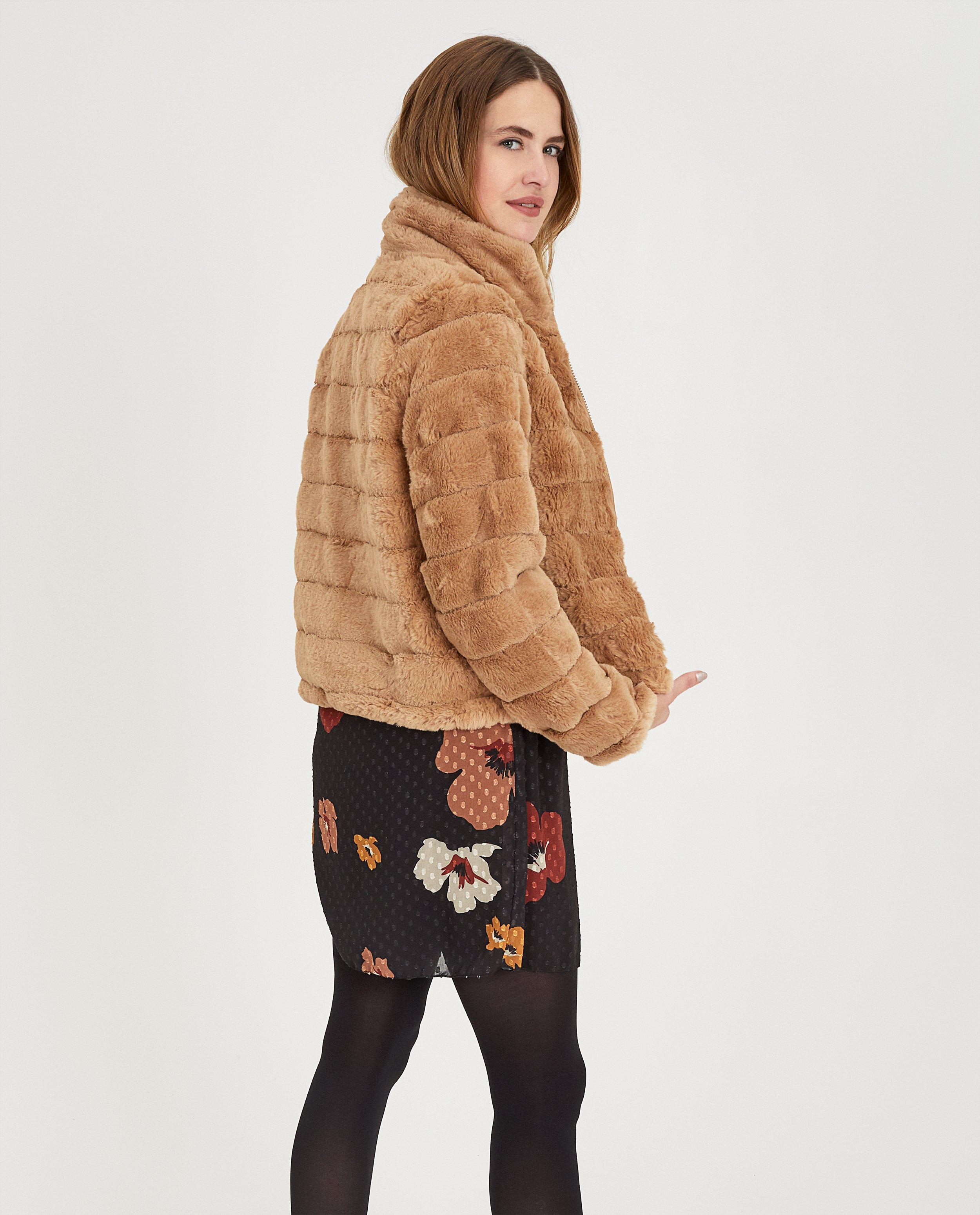 Poncho's en teddy's - Beige faux fur jas Ella Italia
