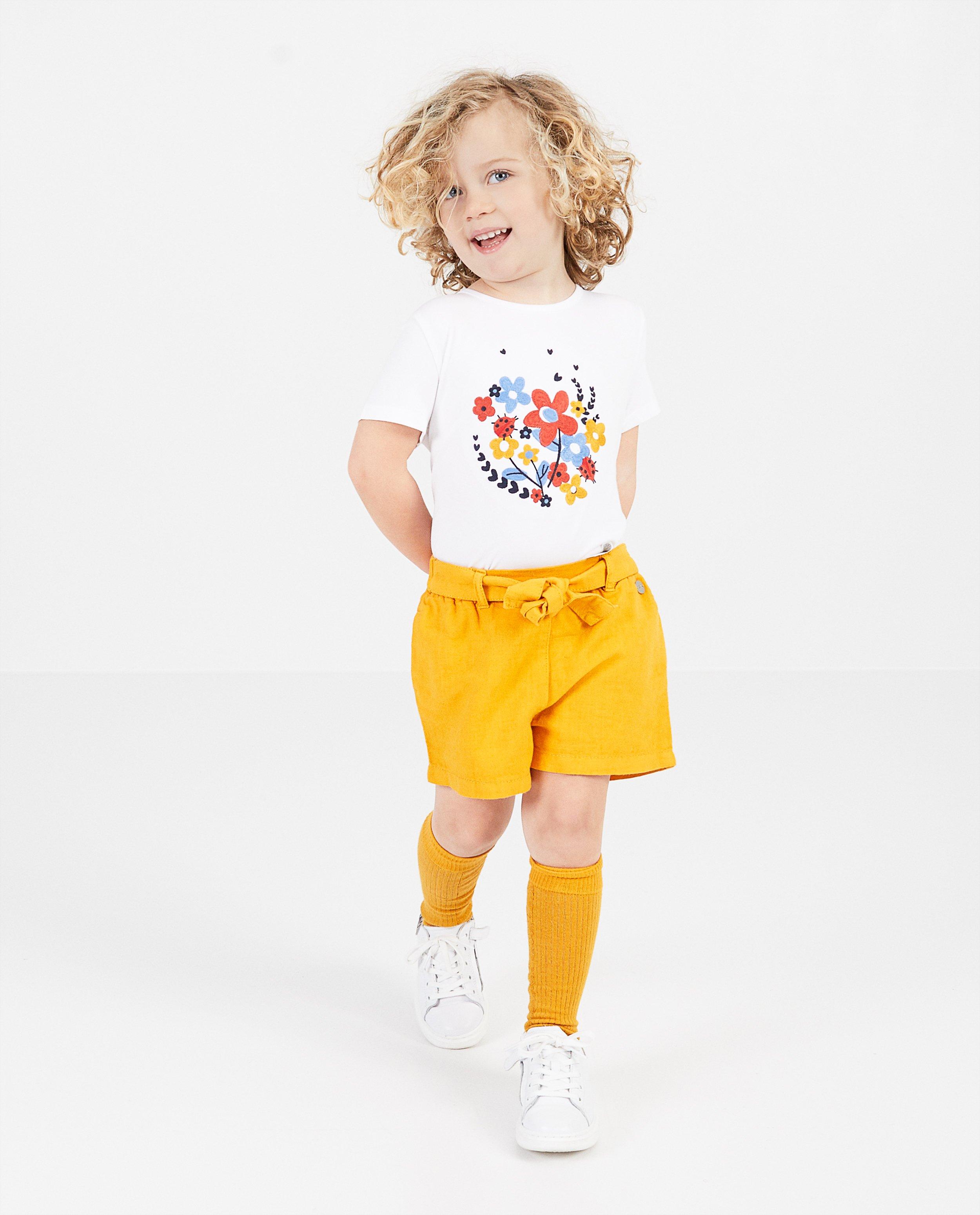 Donkergele short Plop - met knooplint - Plop