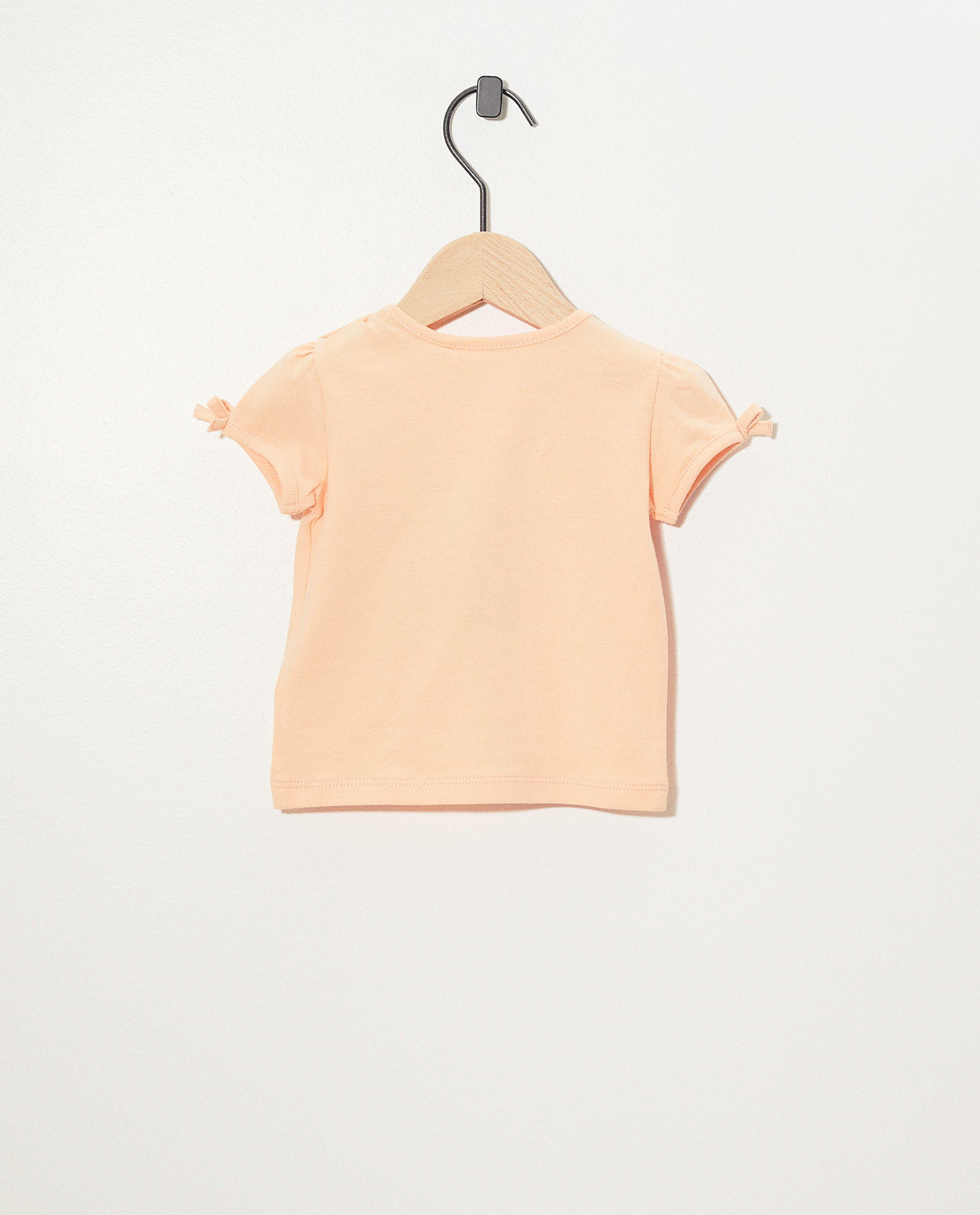 T-shirts - 