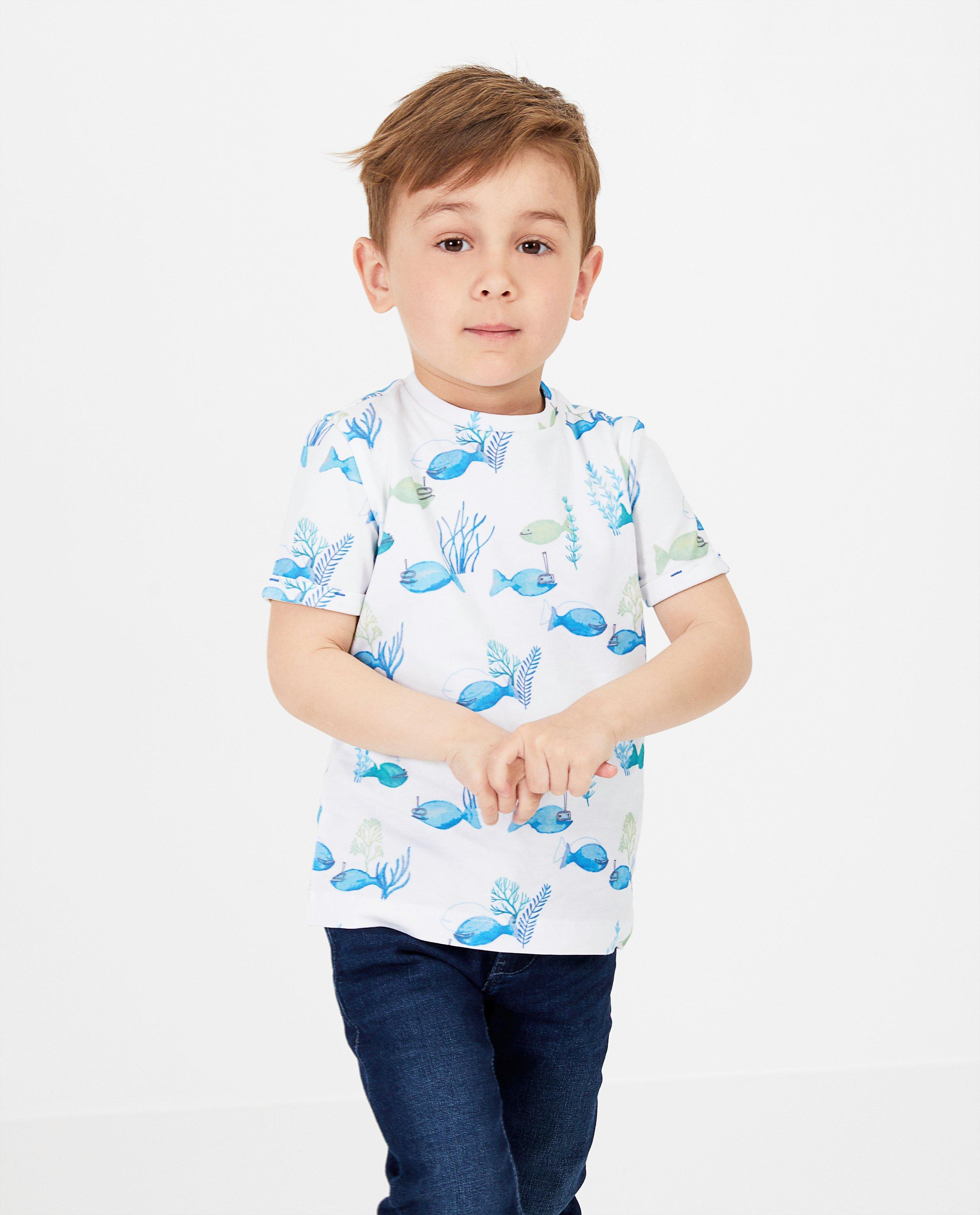 T-shirts - 