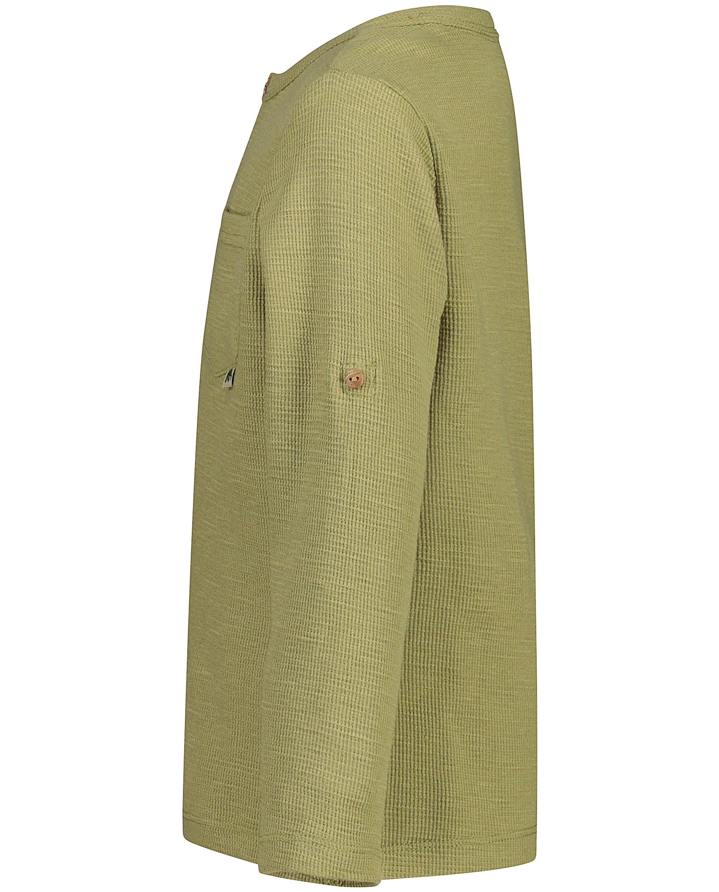 T-shirts - 