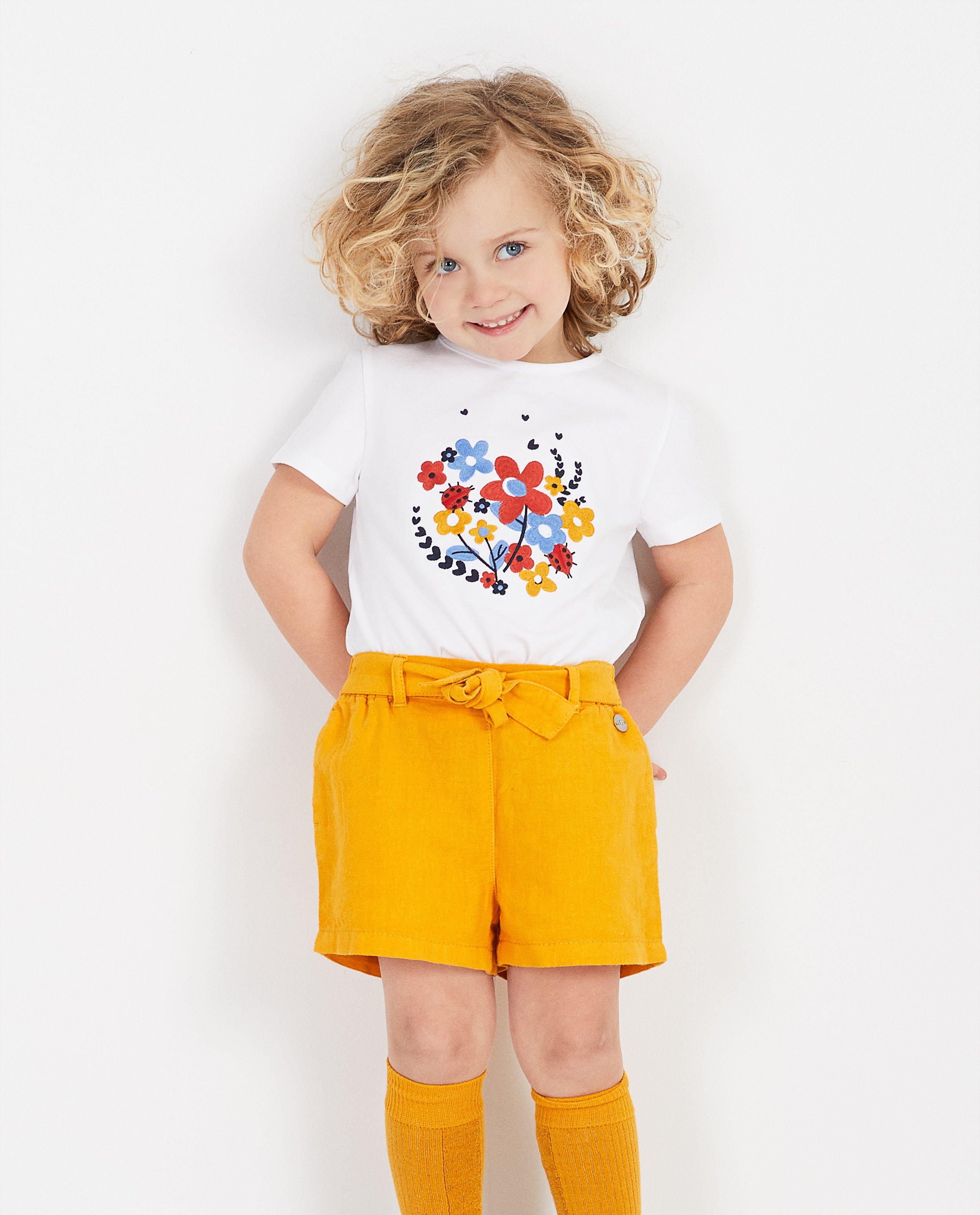 T-shirts - 