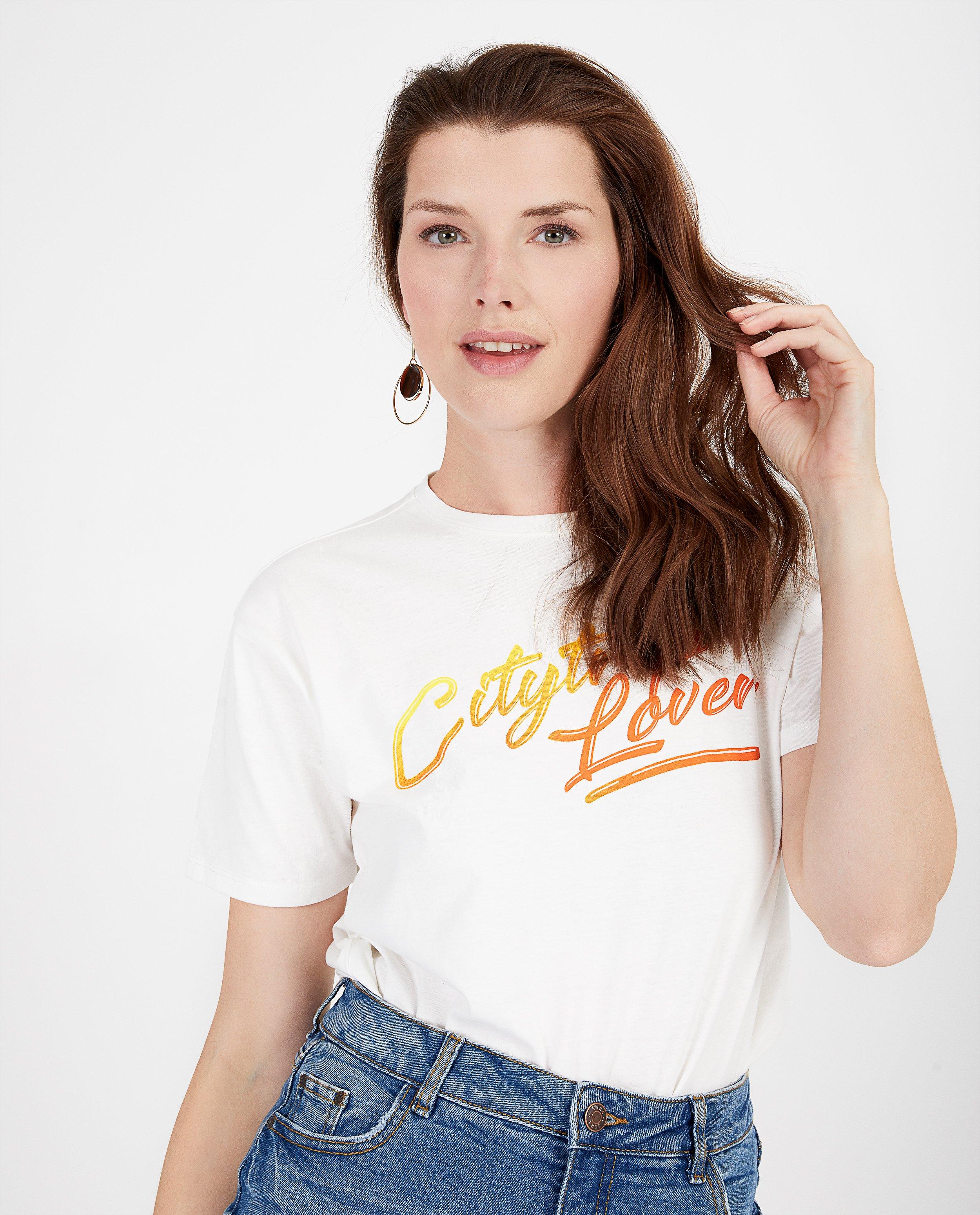 T-shirts - 