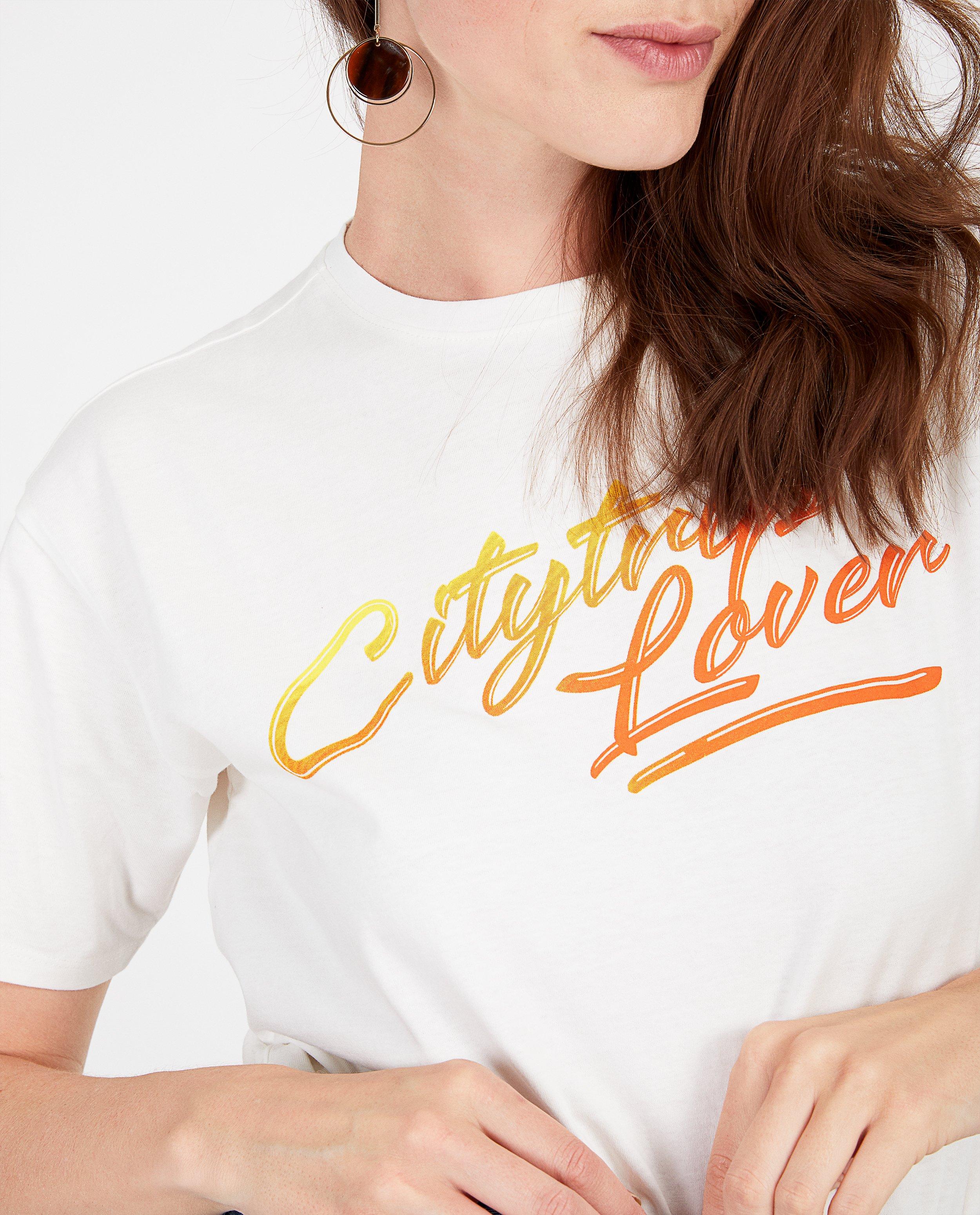 T-shirts - 