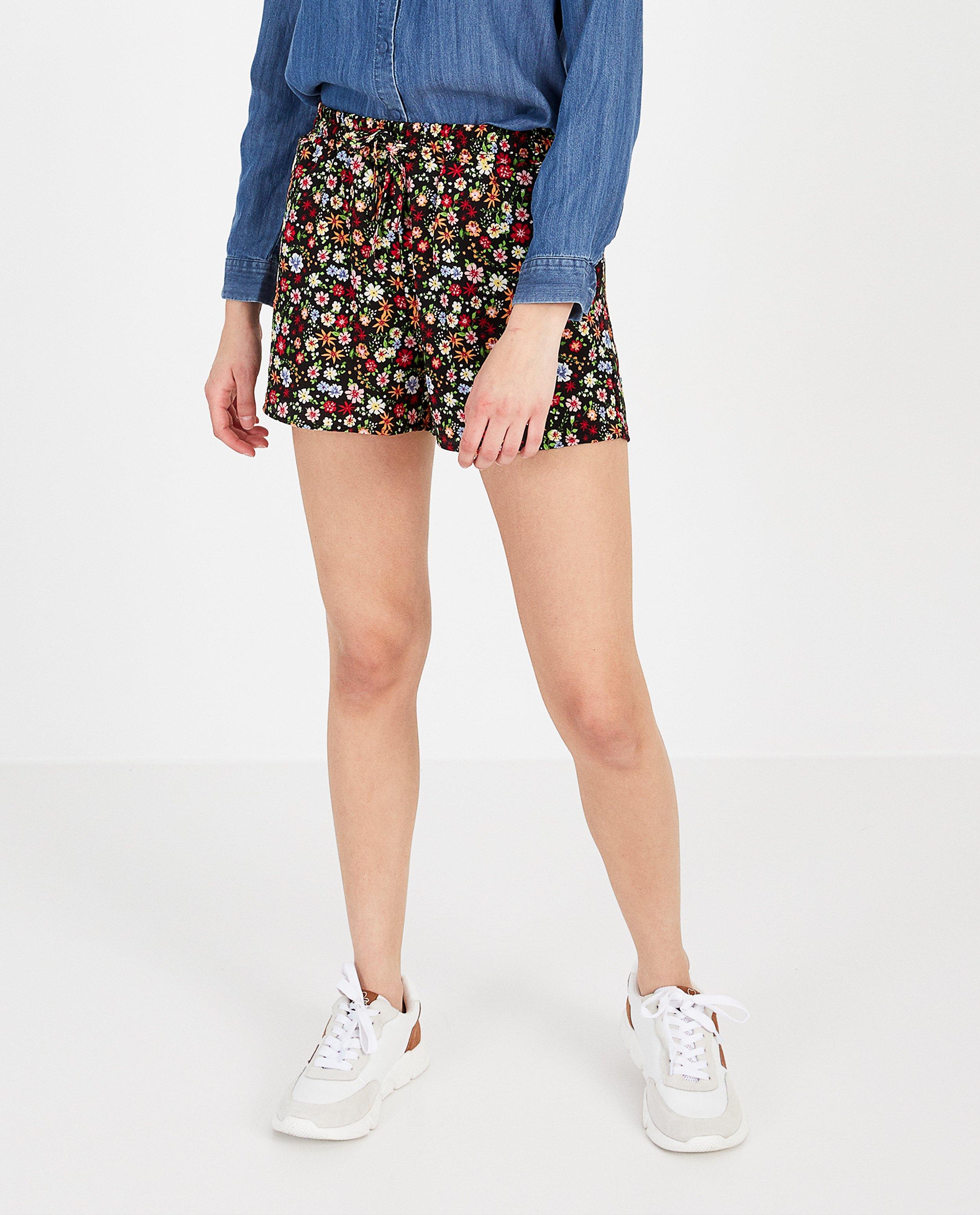 Shorts - 