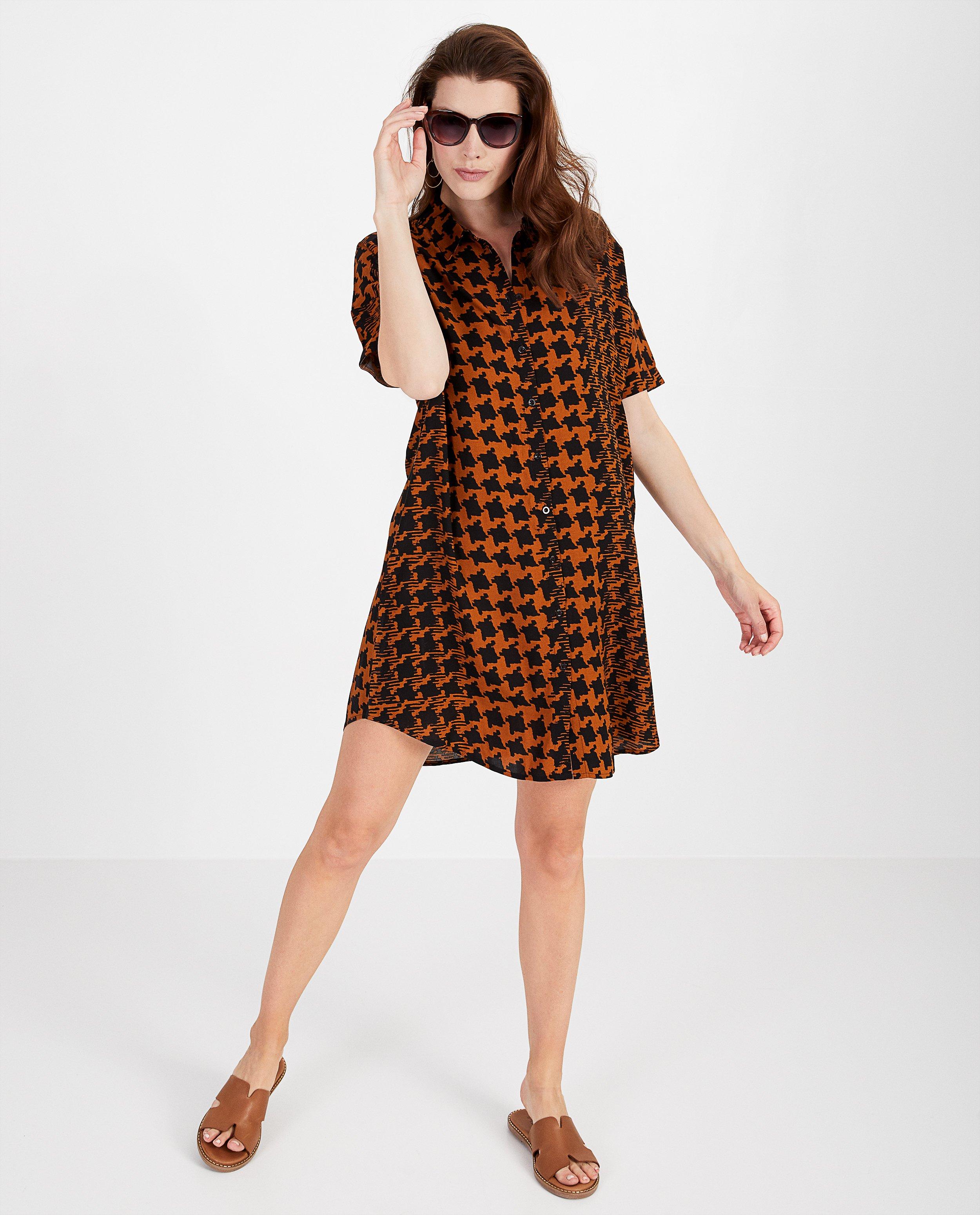 Zwarte jurk met print - Product Detail - meerkleurig - afbeelding nummer 1